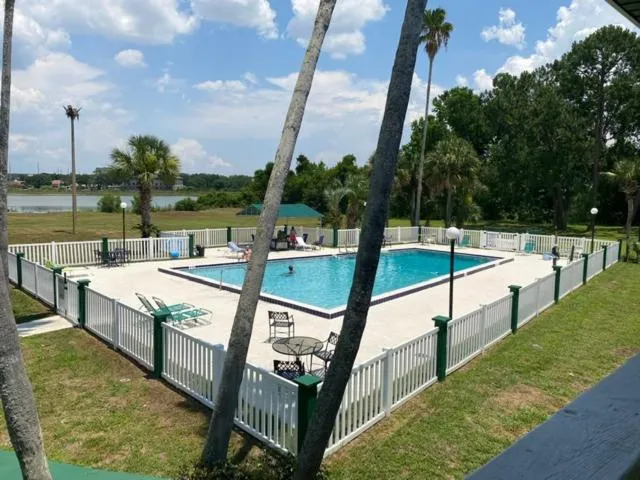 Inn On The Green Florida