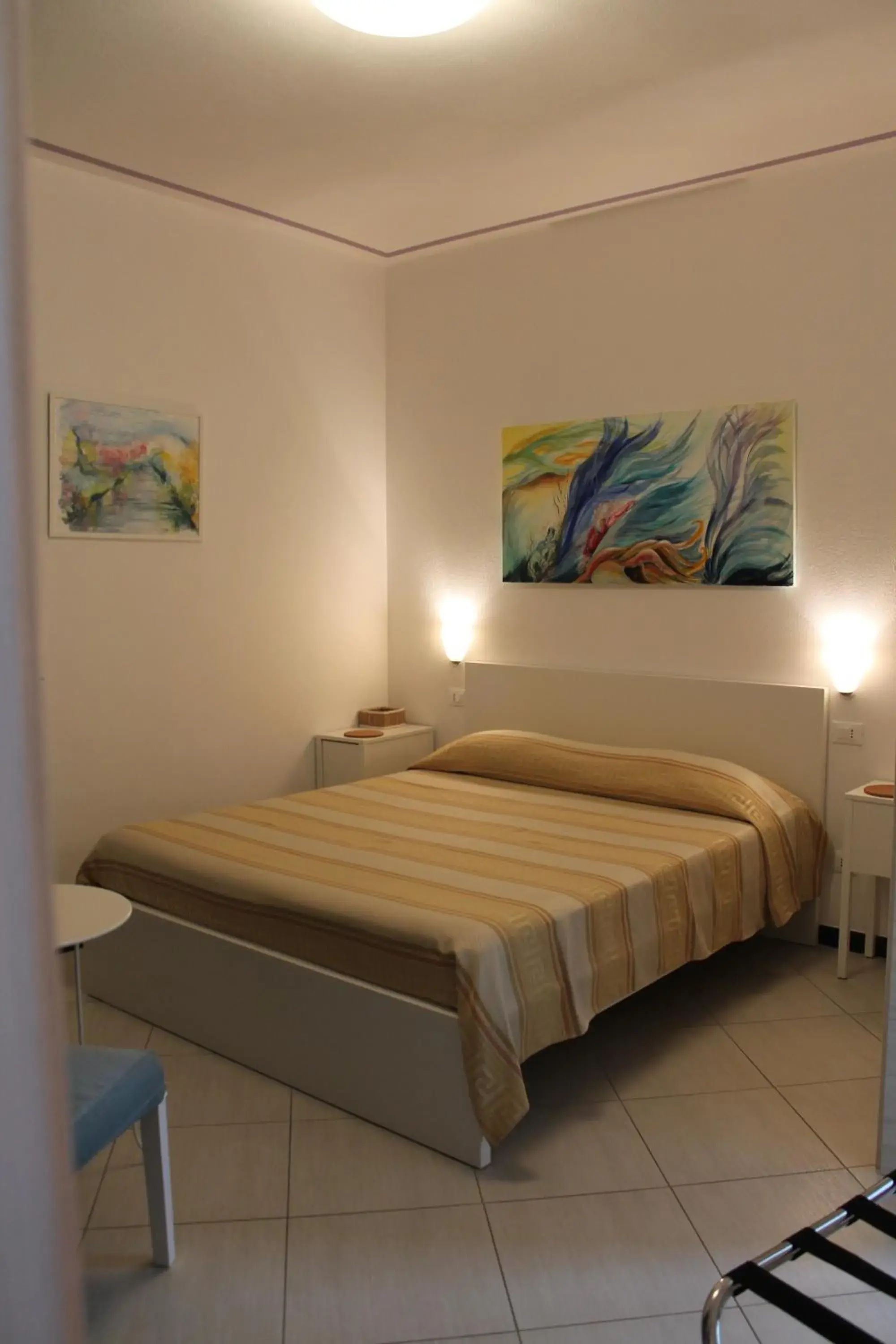 Double Room with Mountain View - single occupancy in Marianna Quiet Rooms Double Room with Mountain View - single occupancy in Marianna Quiet Rooms