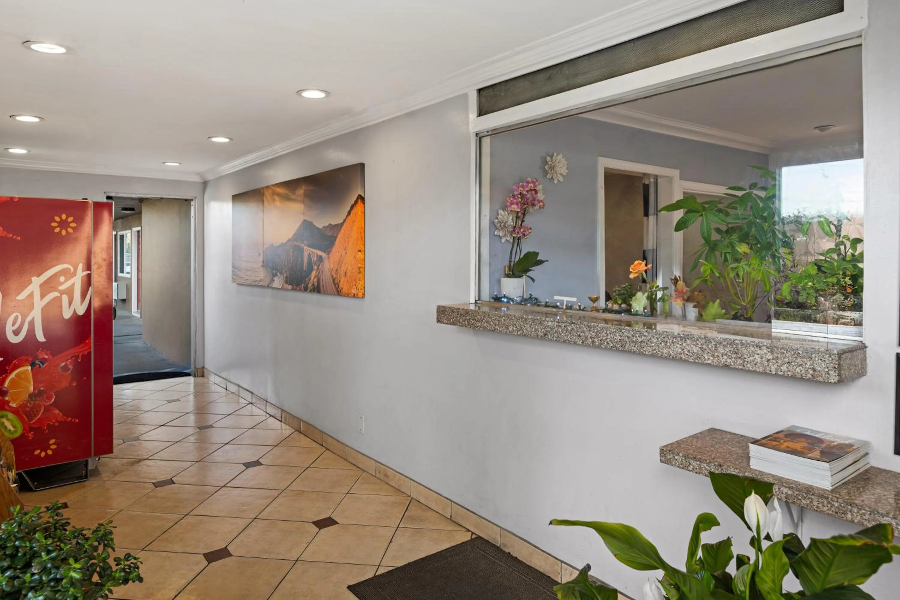 Lobby or reception in Bay Breeze Inn