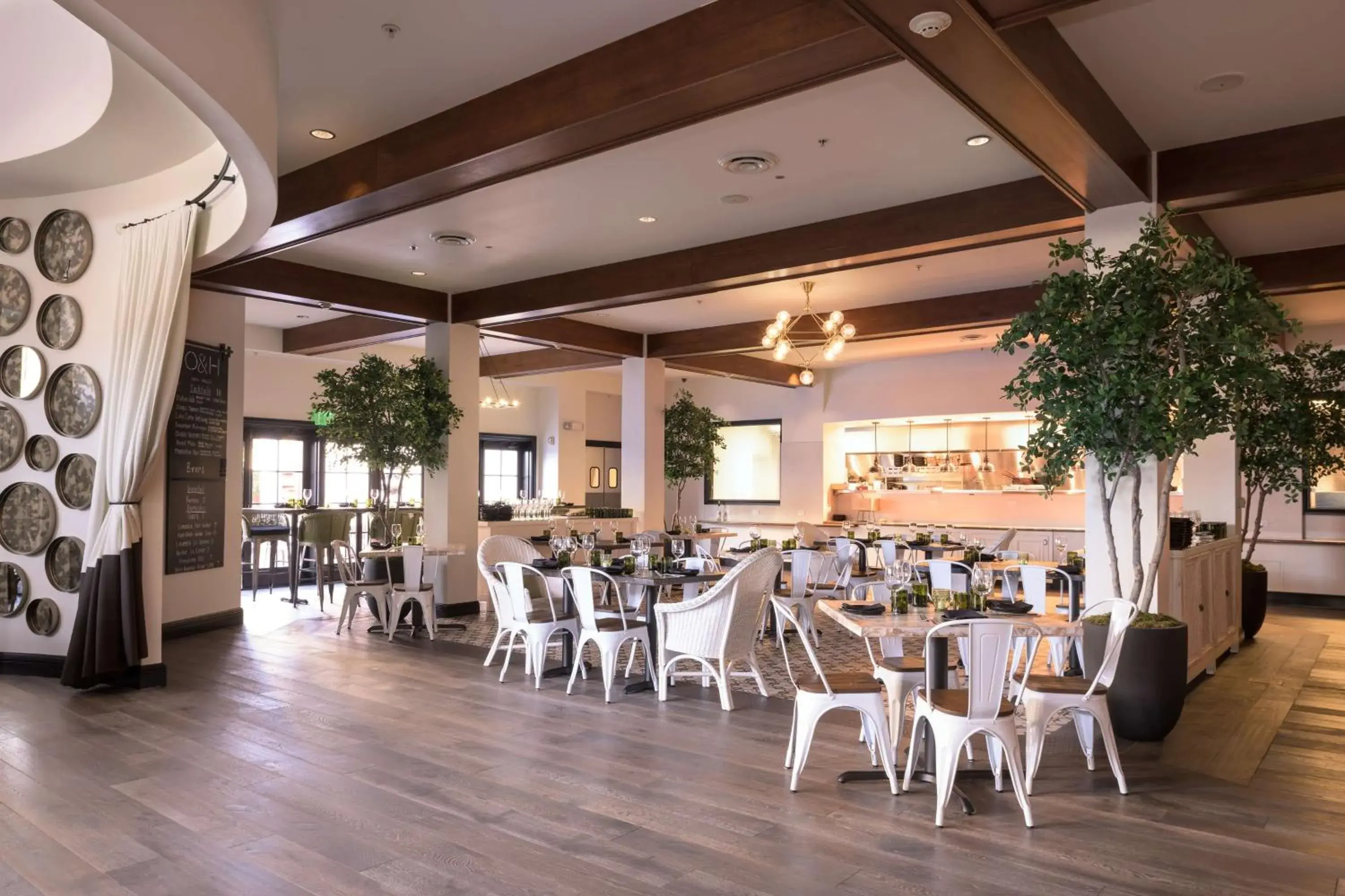 Restaurant/places to eat in The Meritage Resort and Spa Restaurant/places to eat in The Meritage Resort and Spa
