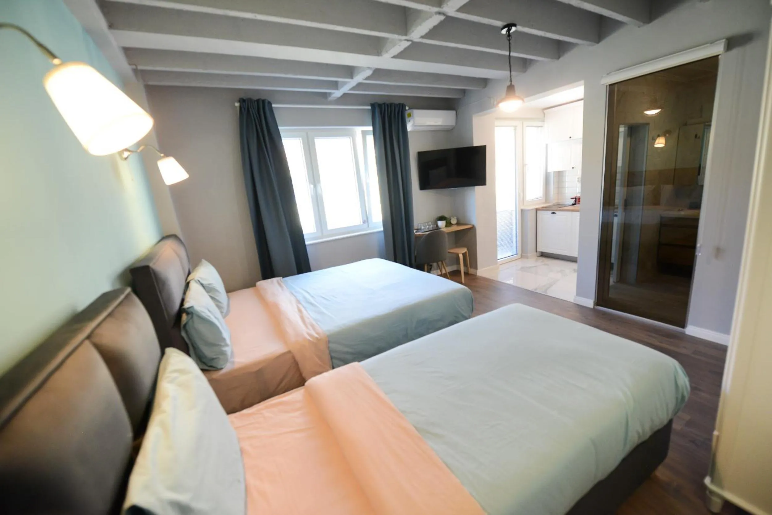 Triple Room with Balcony in Skopje Arch Residence