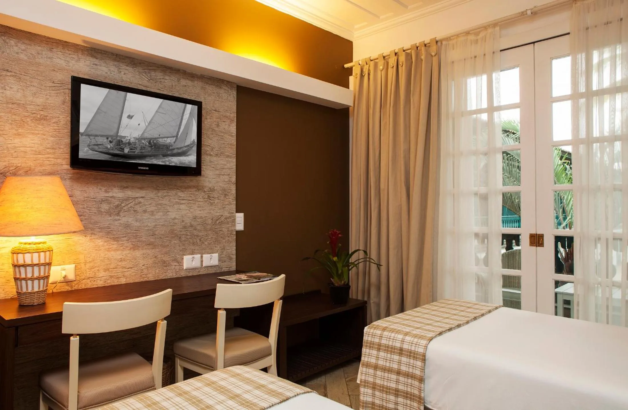 Bed in Casa Grande Hotel Resort & Spa