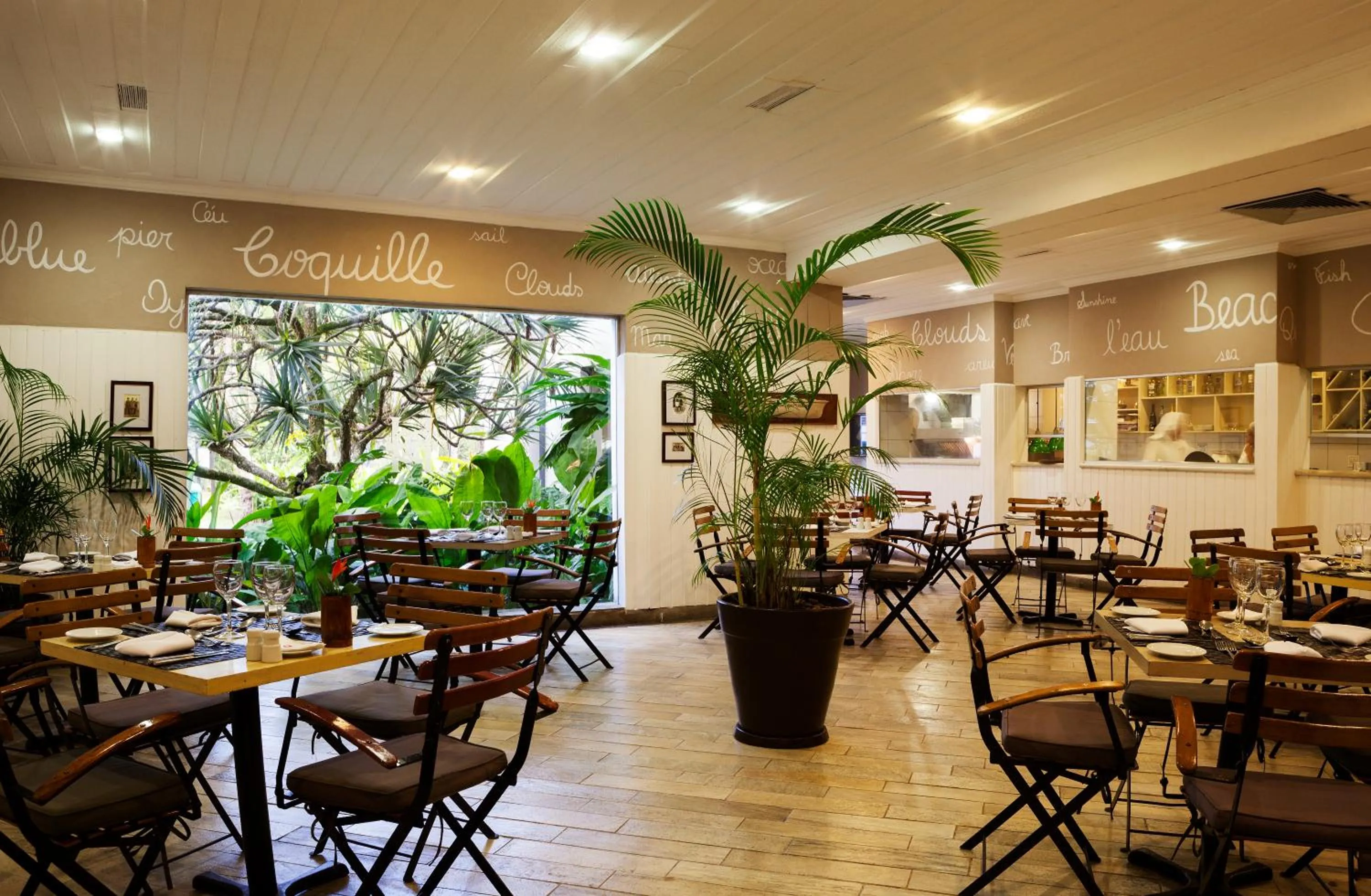 Restaurant/places to eat in Casa Grande Hotel Resort & Spa