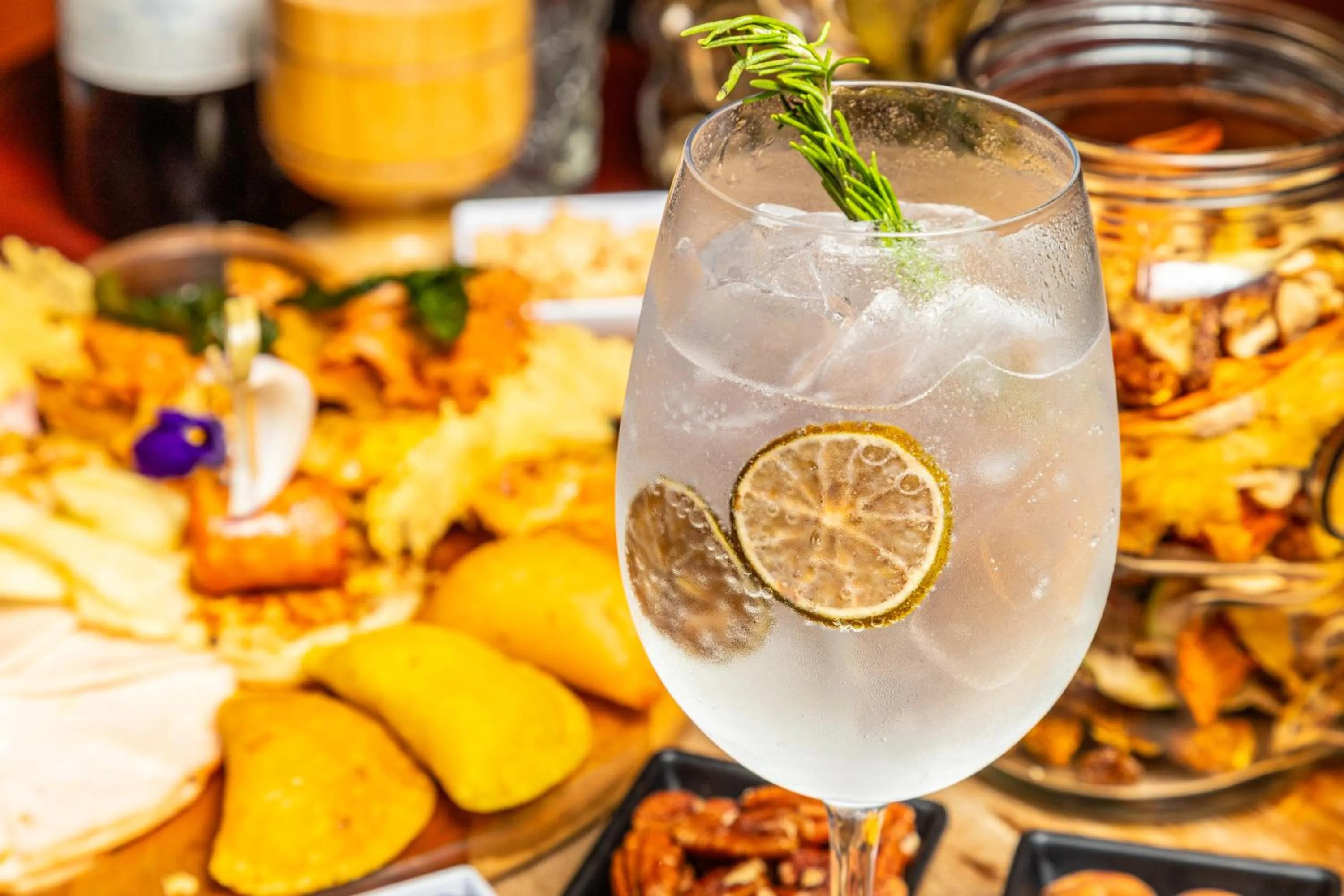 Food and drinks in GHL Hotel Capital