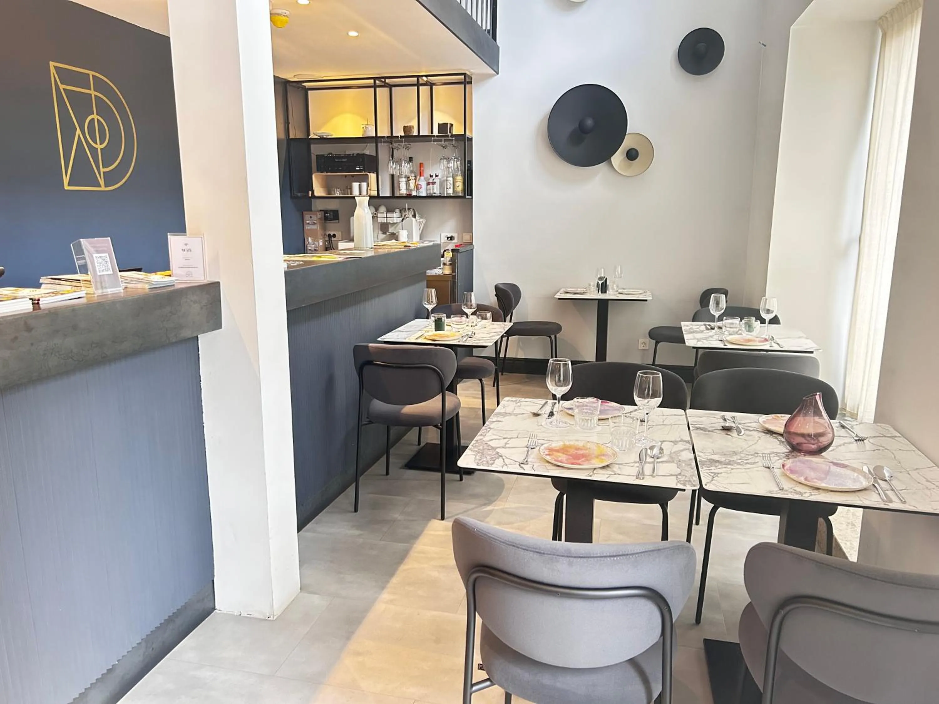 Food and drinks in Doma Zagreb Aparthotel