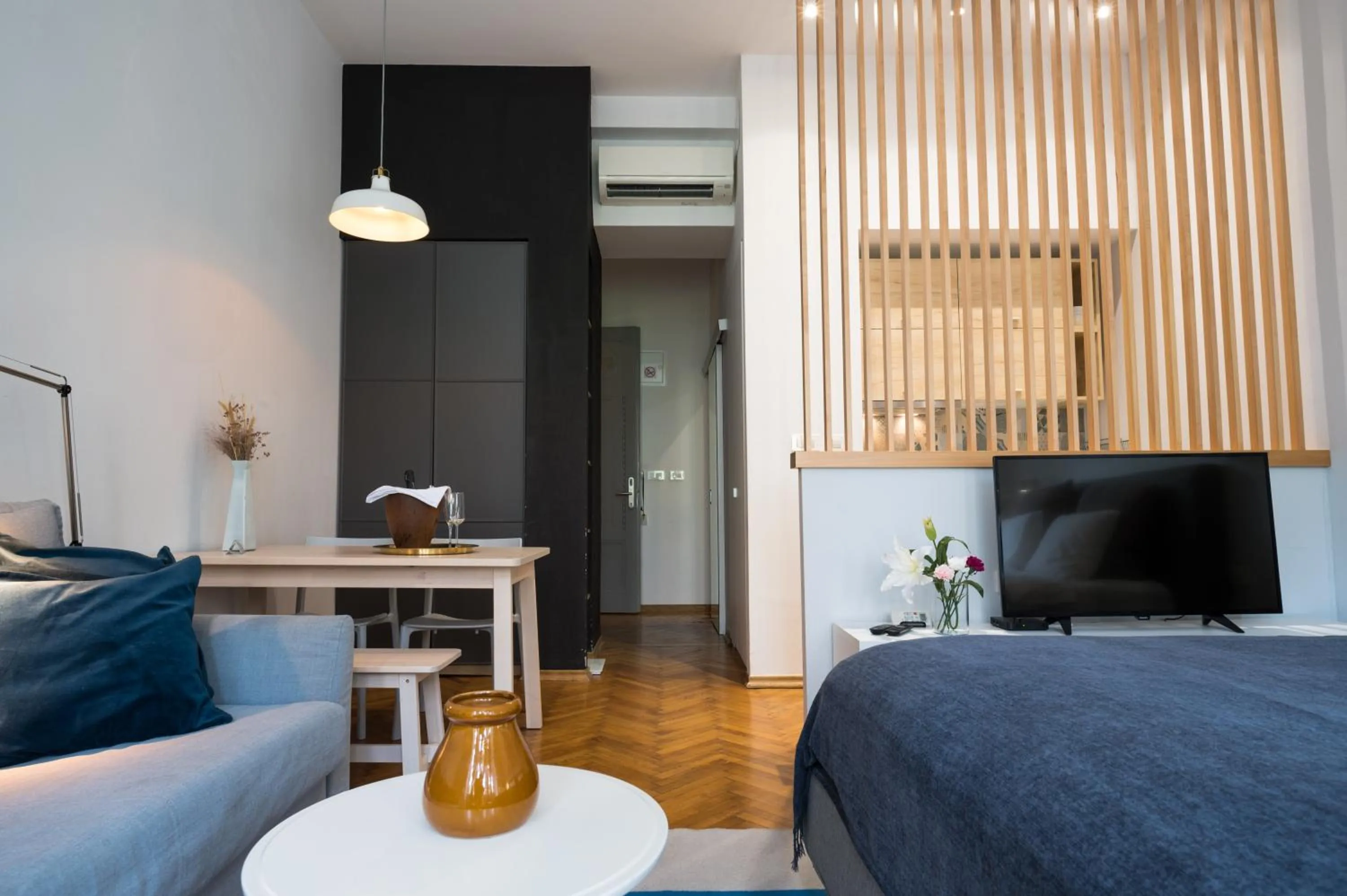 Bed in Doma Zagreb Aparthotel