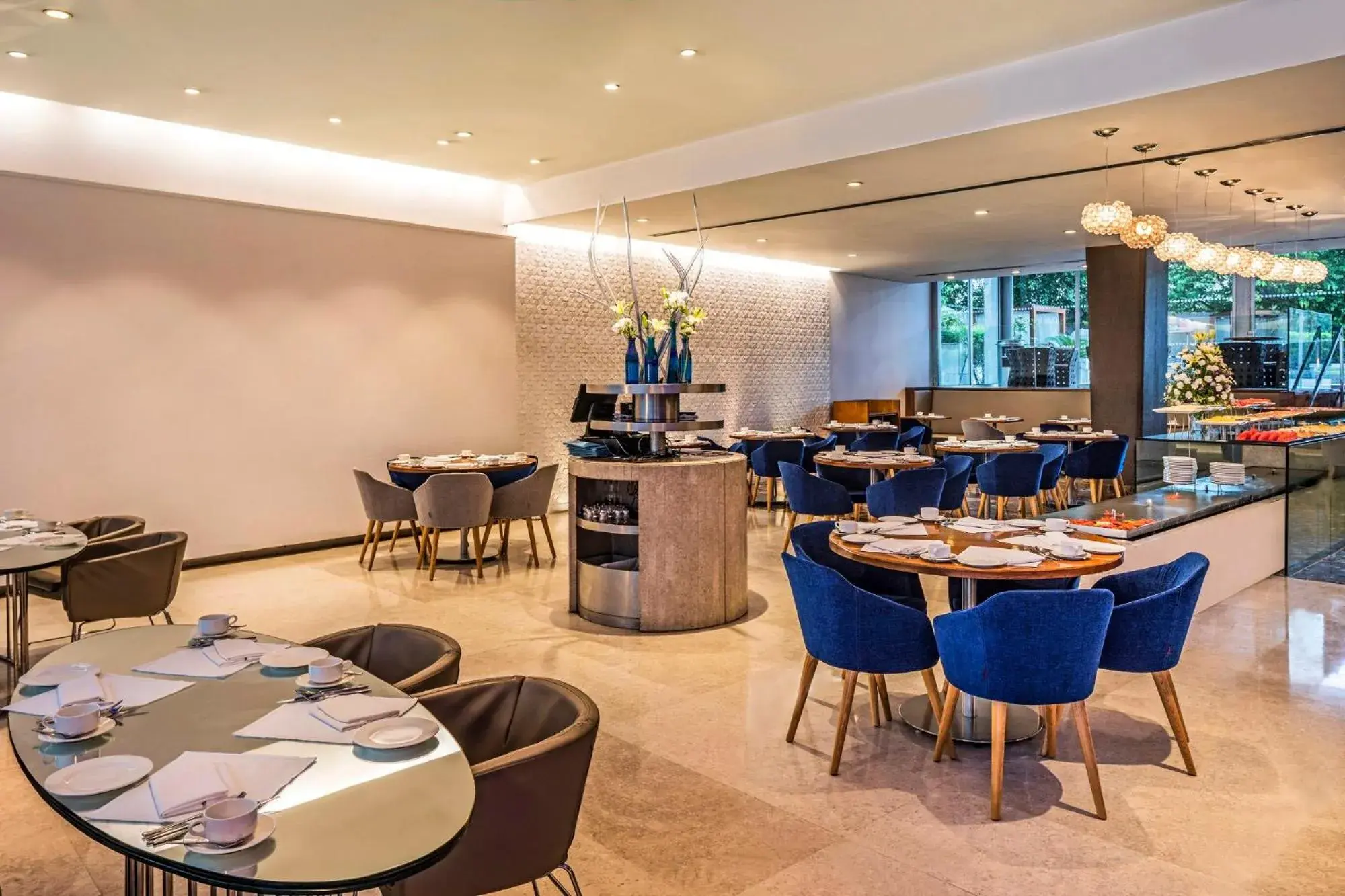 Restaurant/places to eat in The Park New Delhi Restaurant/places to eat in The Park New Delhi