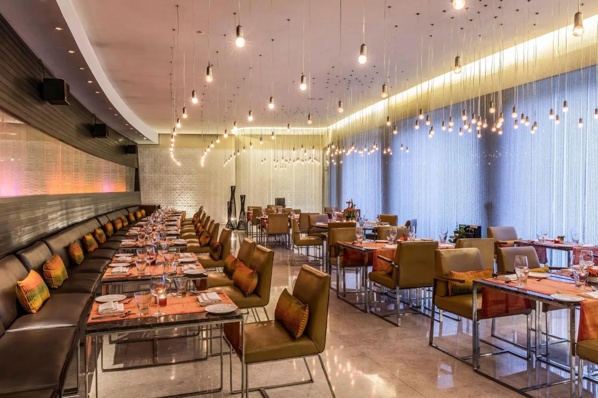 Restaurant/places to eat in The Park New Delhi Restaurant/places to eat in The Park New Delhi