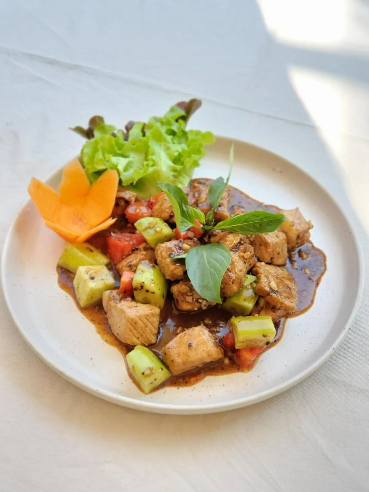 Restaurant/places to eat in Green Park Boutique Hotel