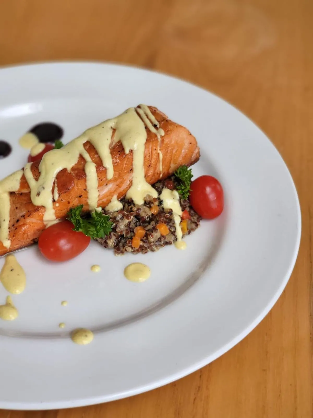 Restaurant/places to eat in Green Park Boutique Hotel