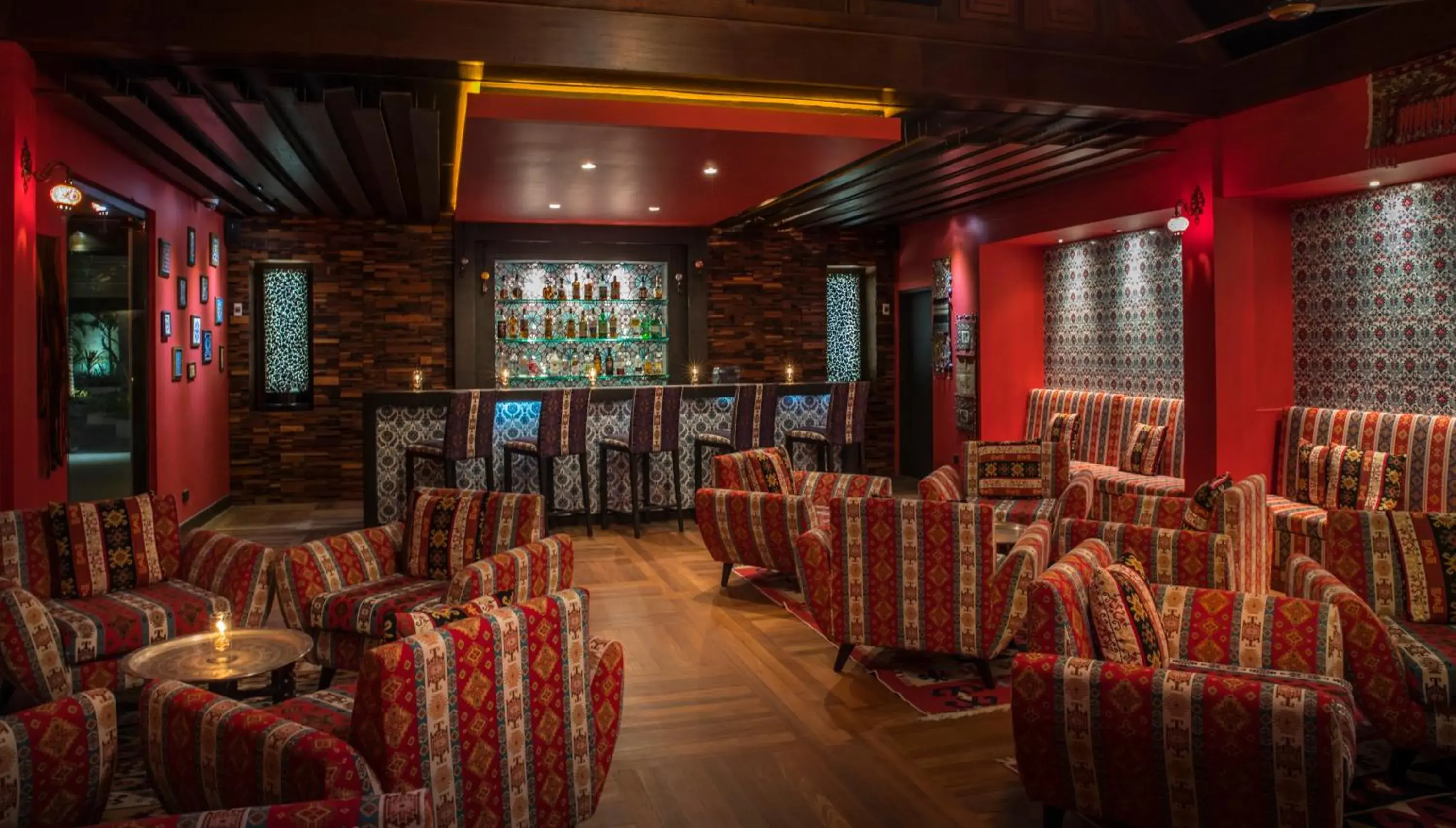 Lounge or bar in Kurumba Maldives Lounge or bar in Kurumba Maldives