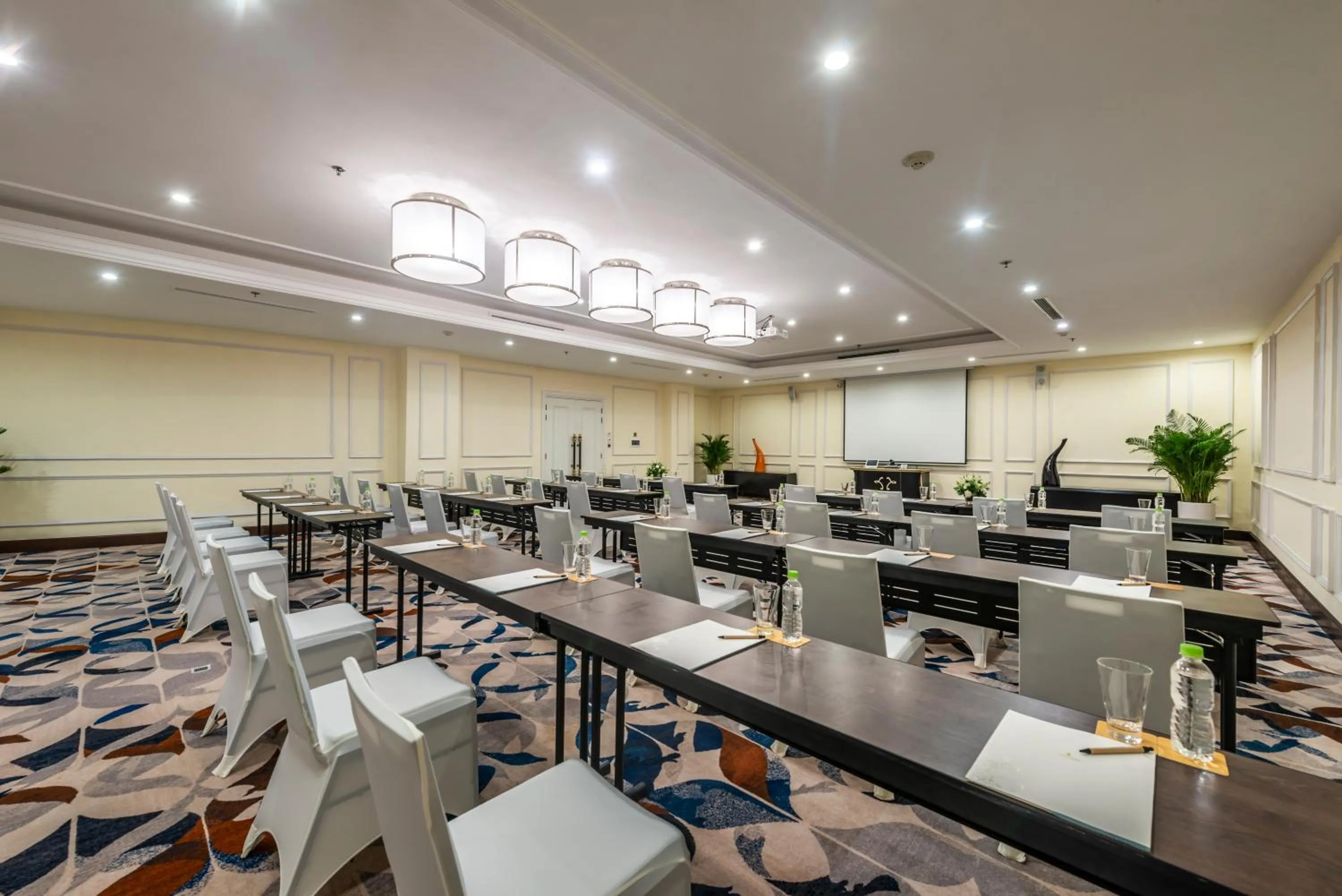 Meeting/conference room in Vinpearl Resort Nha Trang