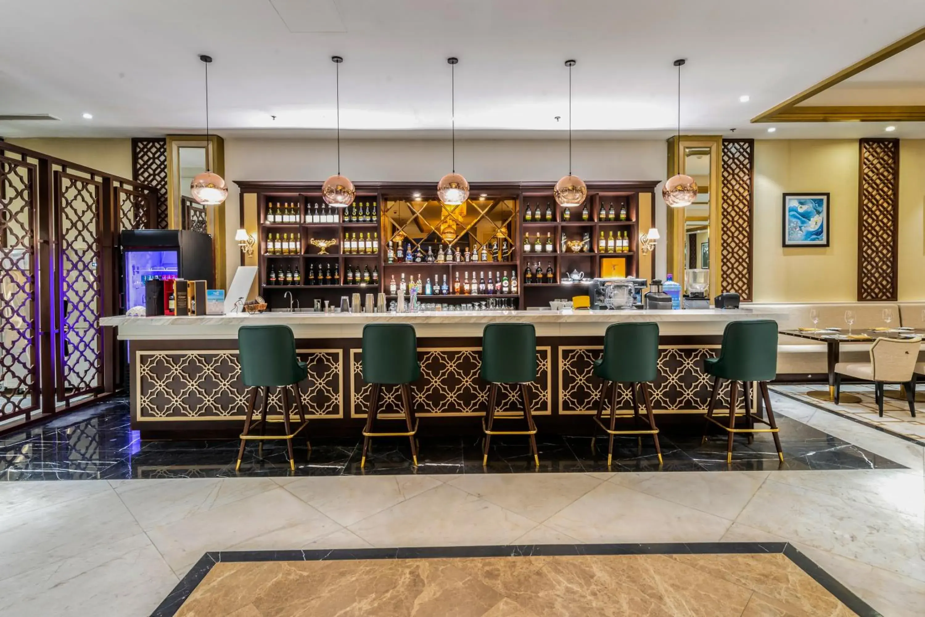 Restaurant/places to eat in Vinpearl Resort Nha Trang Restaurant/places to eat in Vinpearl Resort Nha Trang