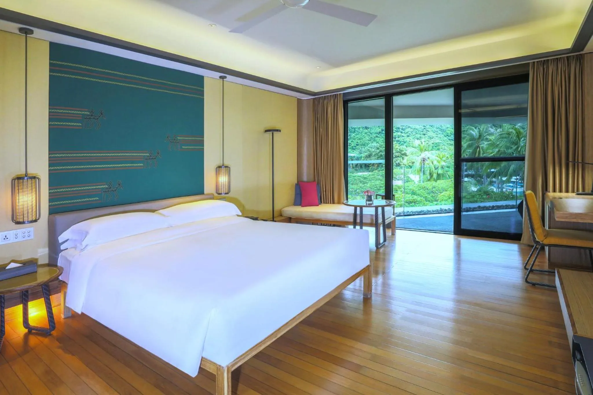 Photo of the whole room, Bed in InterContinental Sanya Resort by IHG