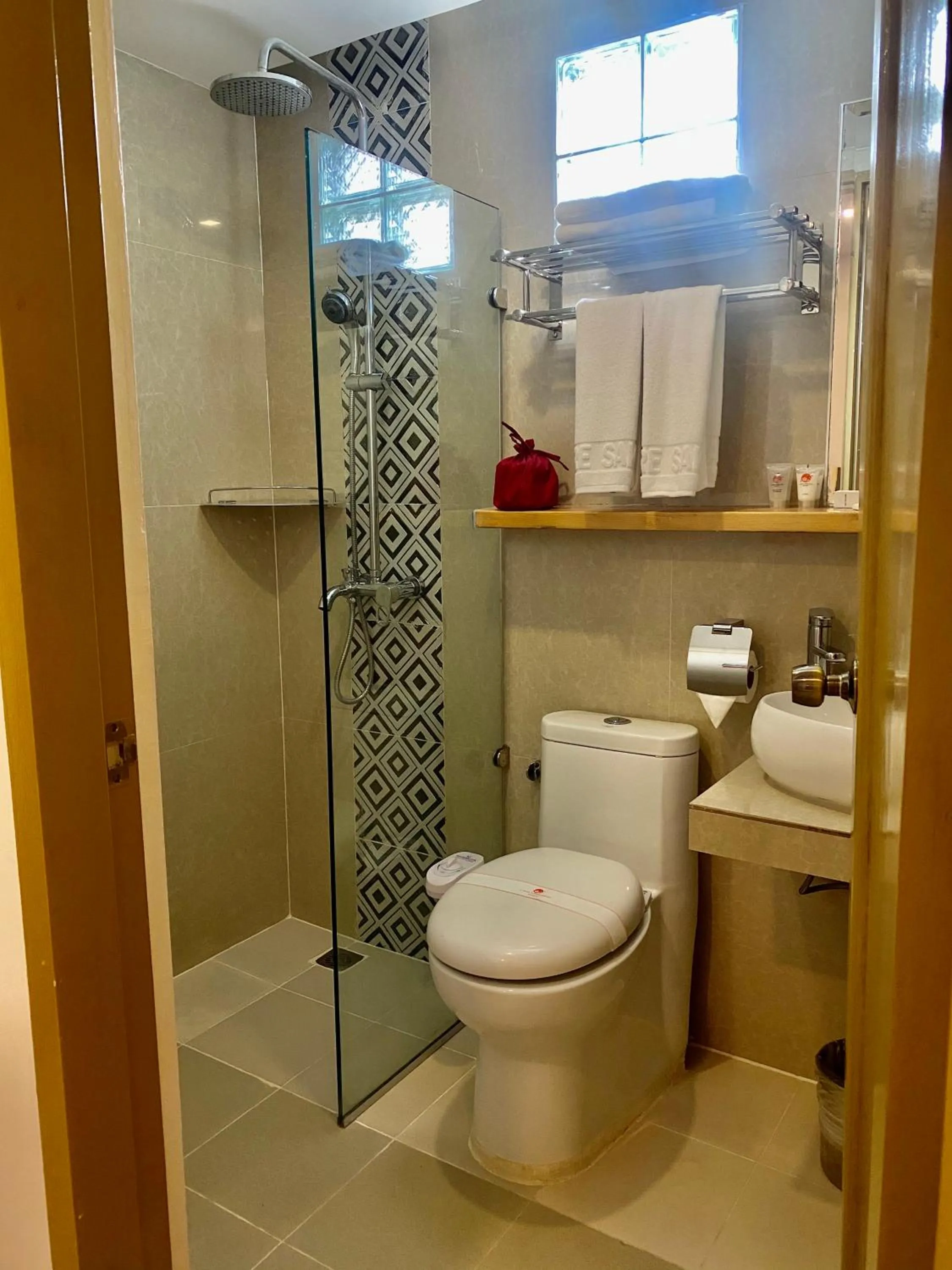 Bathroom in IL Mare Sakura Resort Boracay