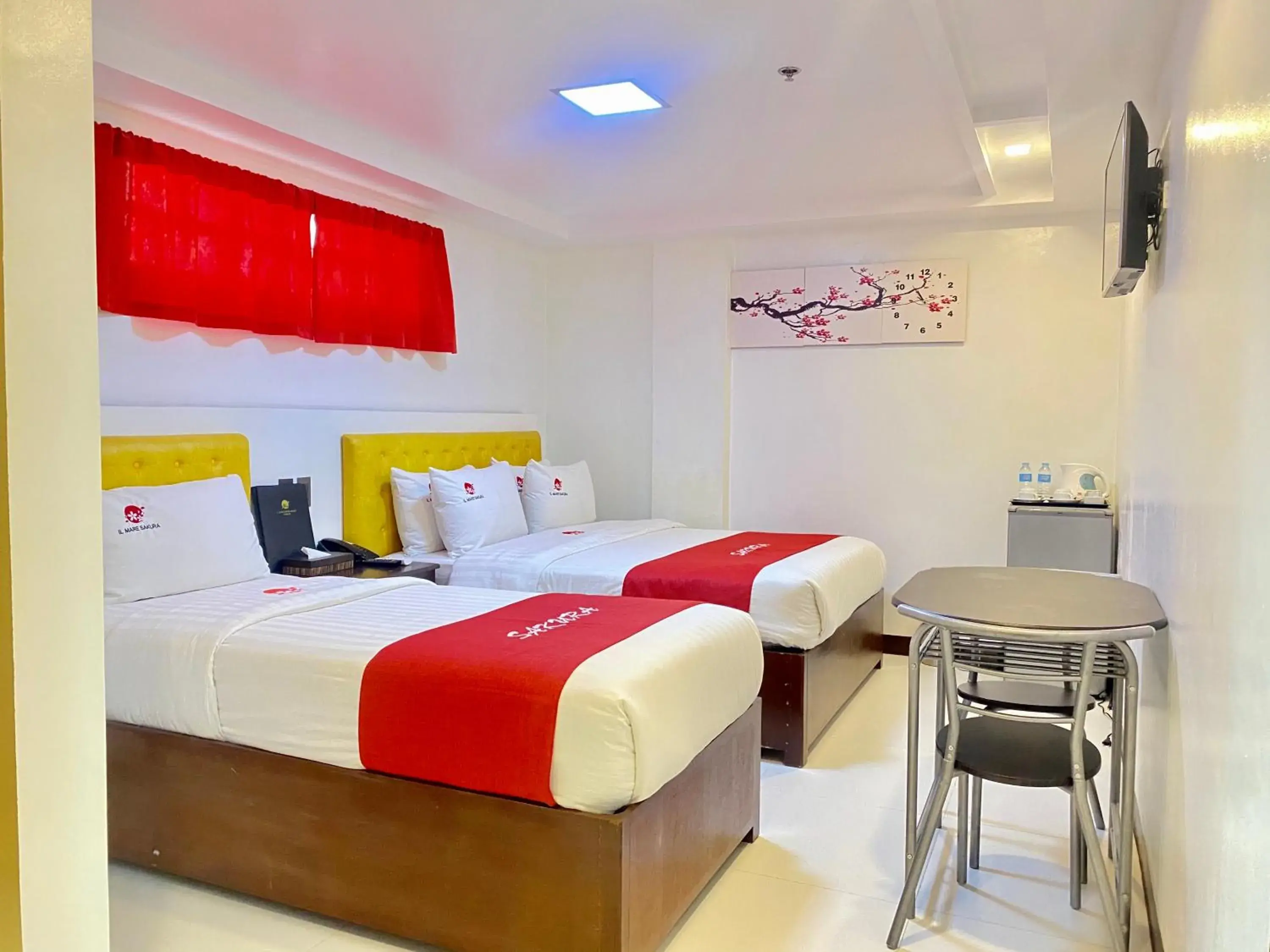 Bed in IL Mare Sakura Resort Boracay Bed in IL Mare Sakura Resort Boracay