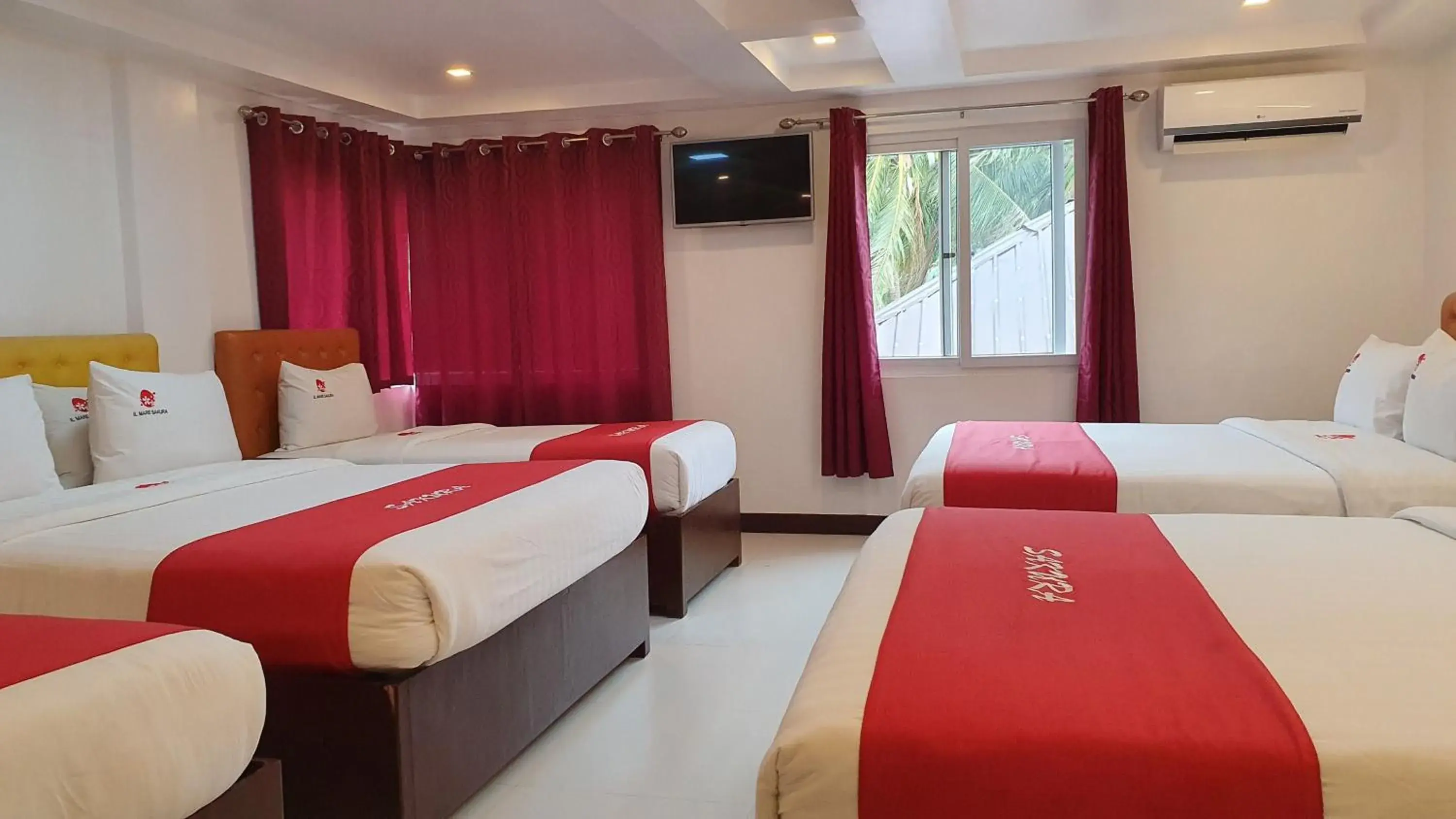 Bed in IL Mare Sakura Resort Boracay Bed in IL Mare Sakura Resort Boracay