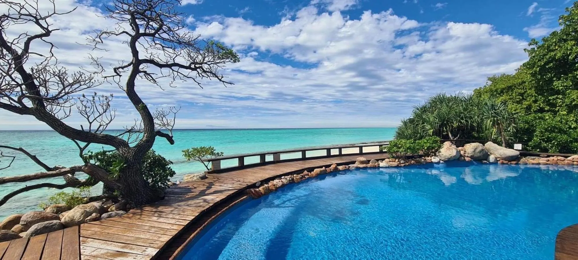 Swimming pool in Heron Island