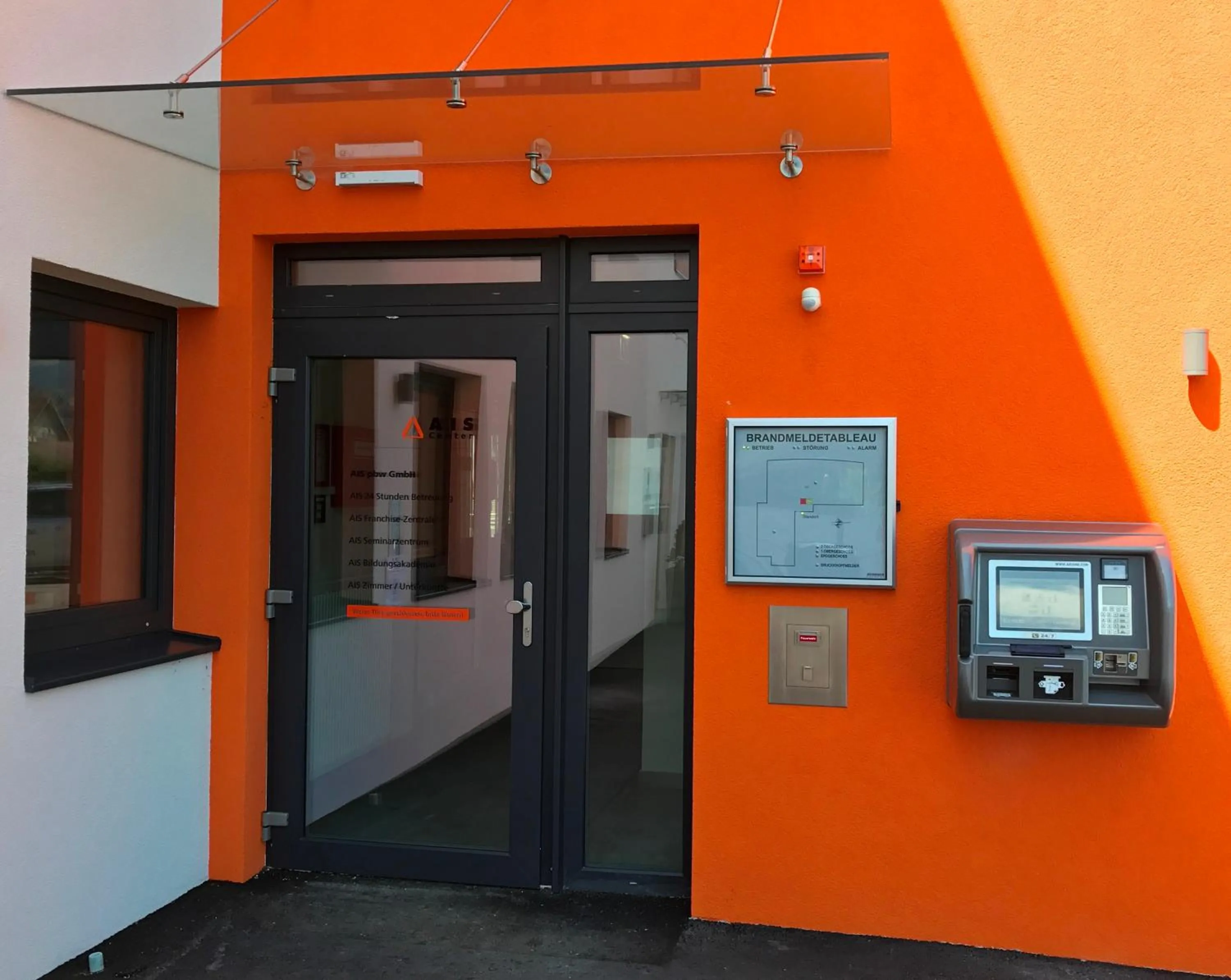 Facade/entrance in AIS Center