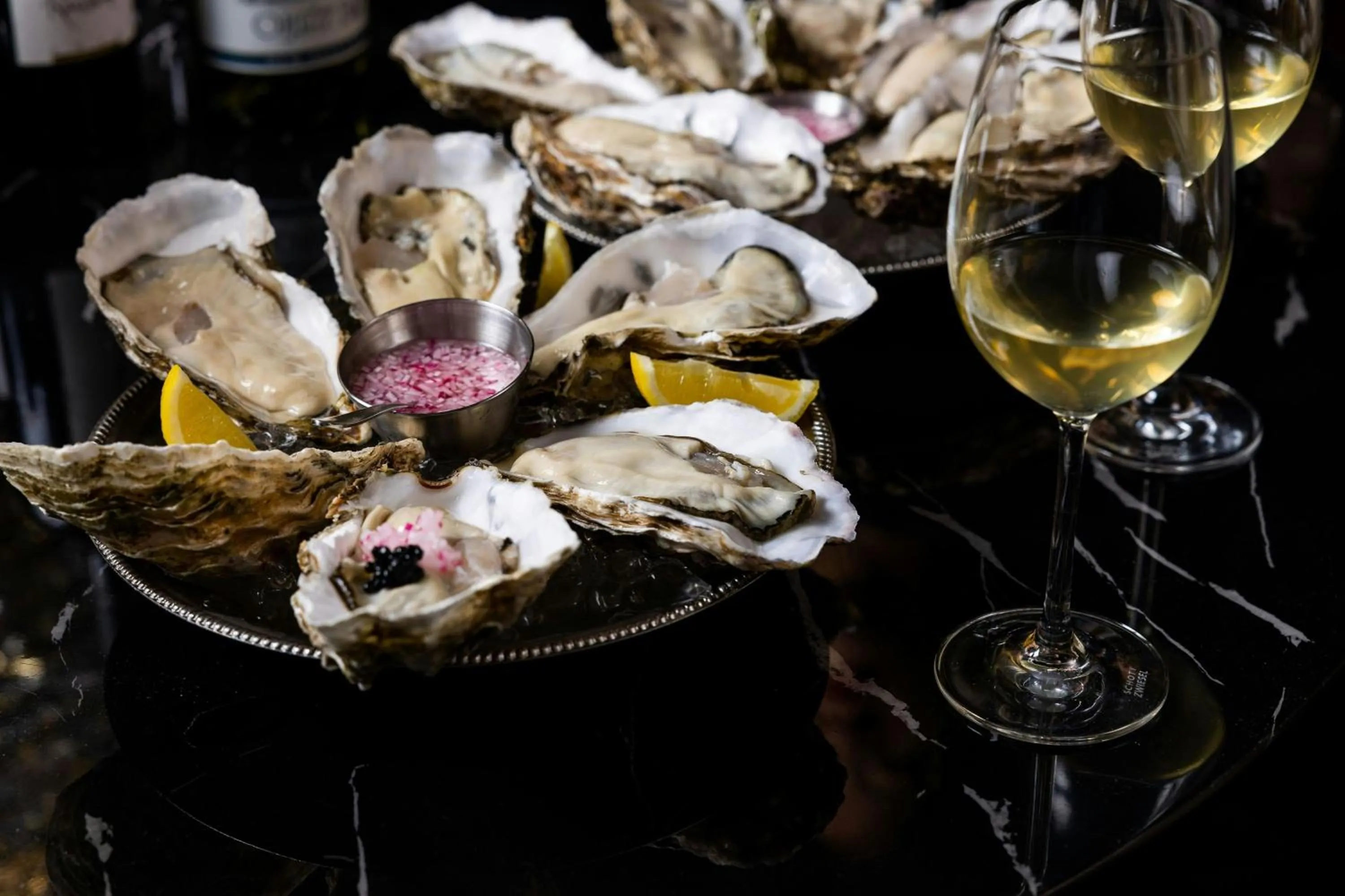 Lounge or bar in THE PLAZA Seoul, Autograph Collection