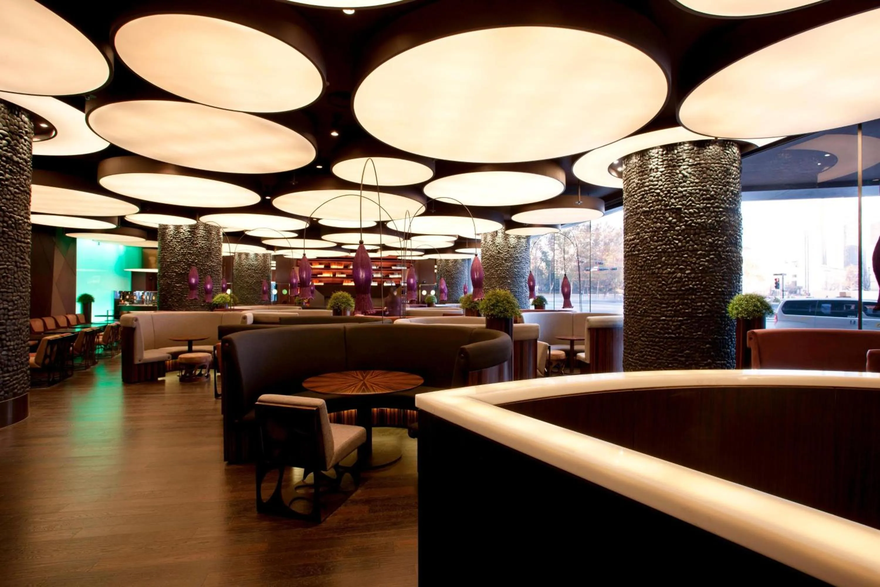 Lounge or bar in THE PLAZA Seoul, Autograph Collection