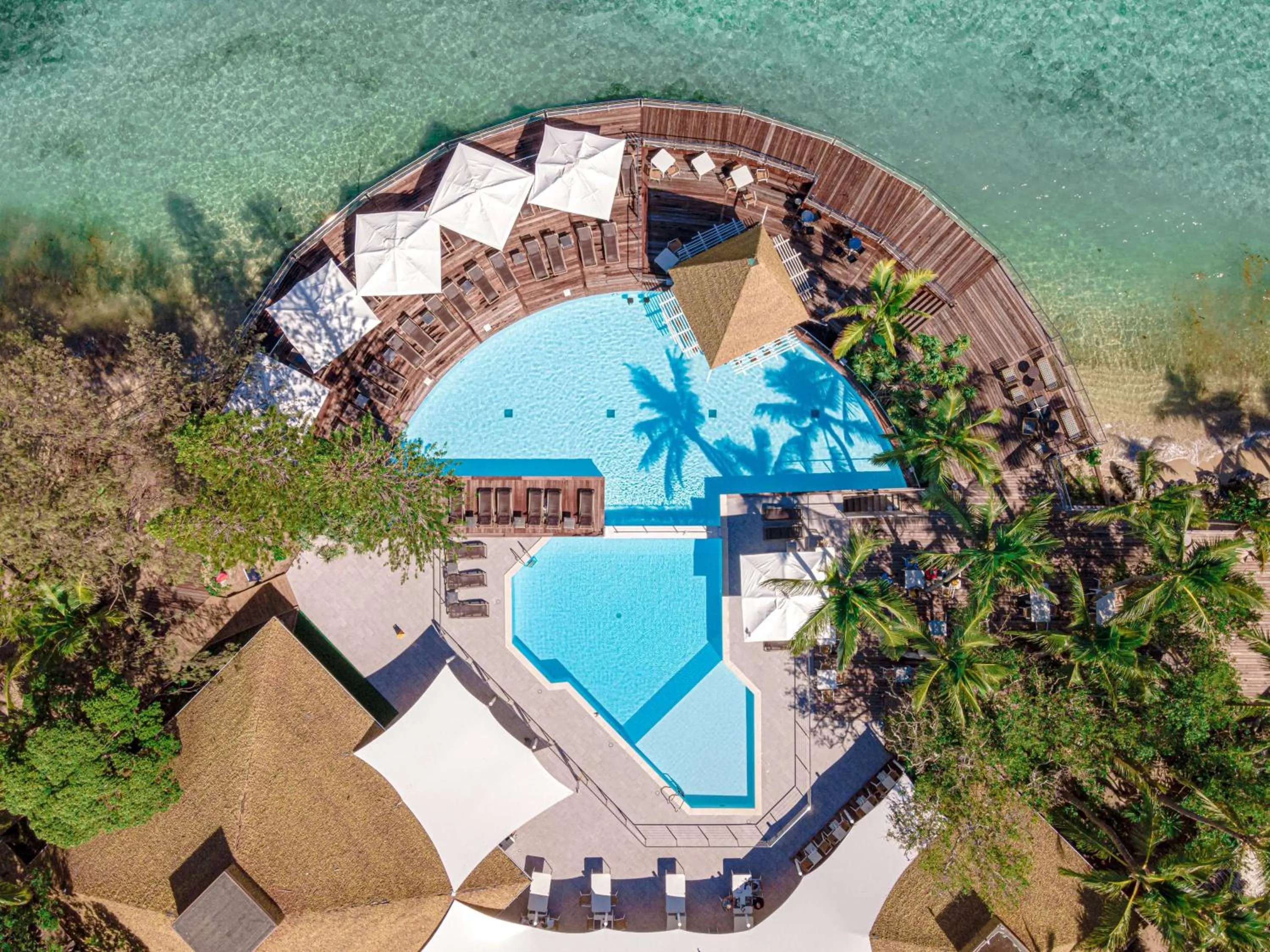 Property building in DoubleTree by Hilton Noumea Ilot Maitre Resort