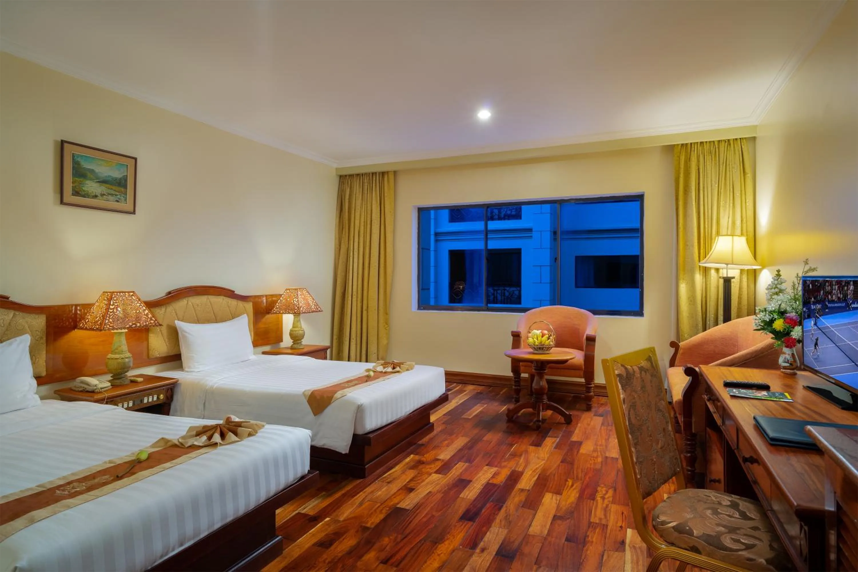 TV and multimedia in Dragon Royal Angkor Hotel