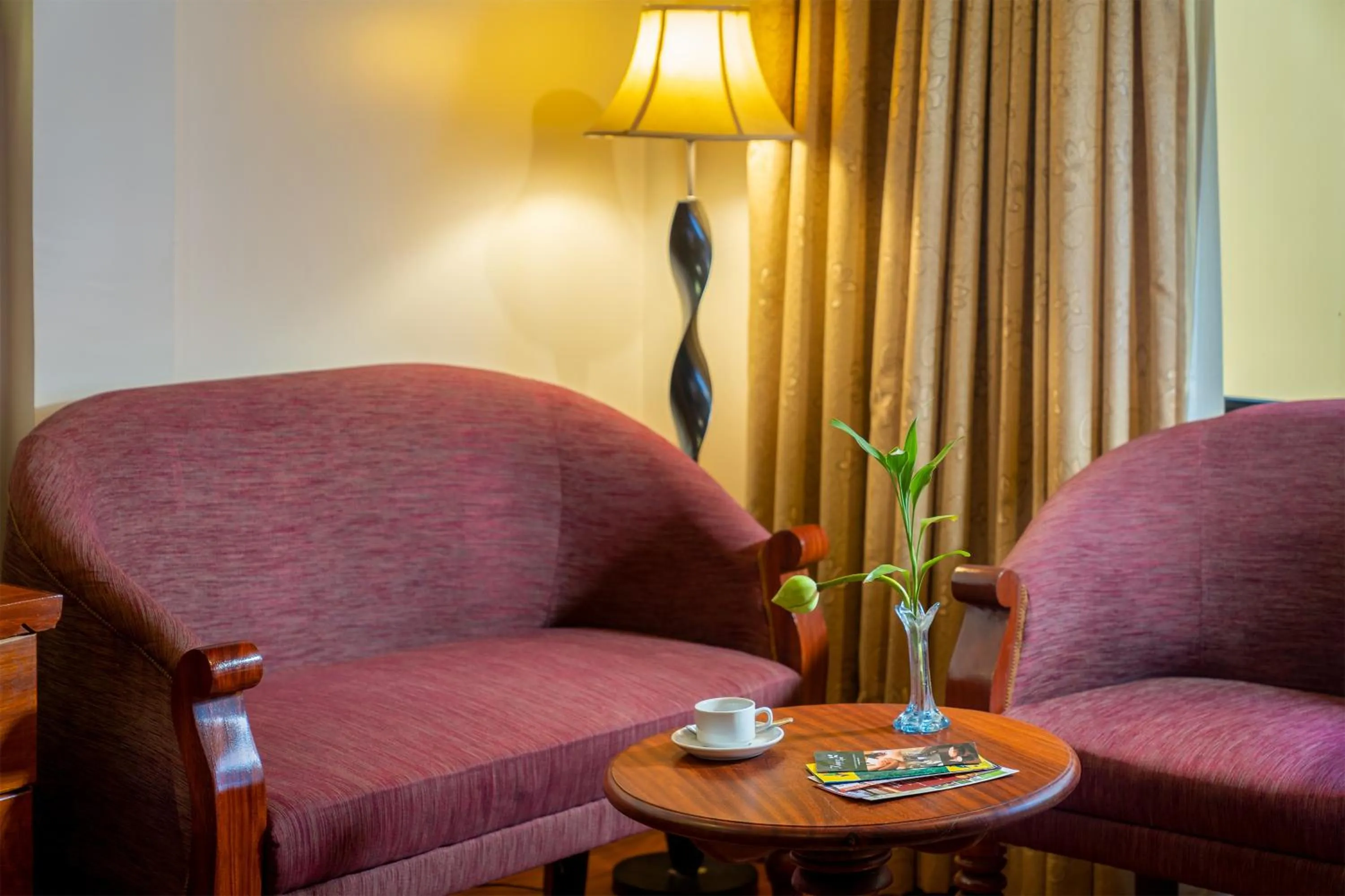 TV and multimedia in Dragon Royal Angkor Hotel