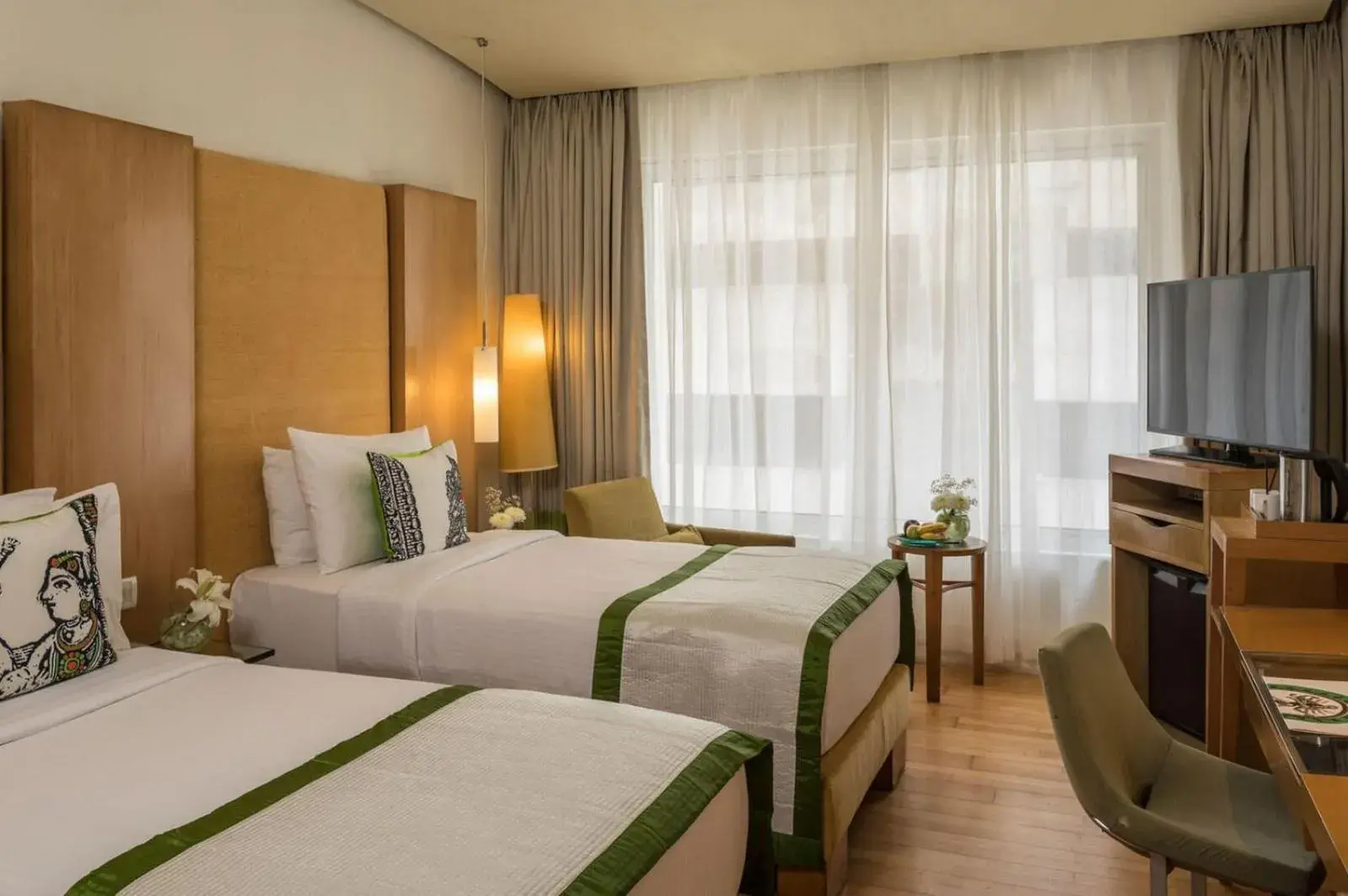 TV and multimedia, Bed in The Park Chennai TV and multimedia, Bed in The Park Chennai