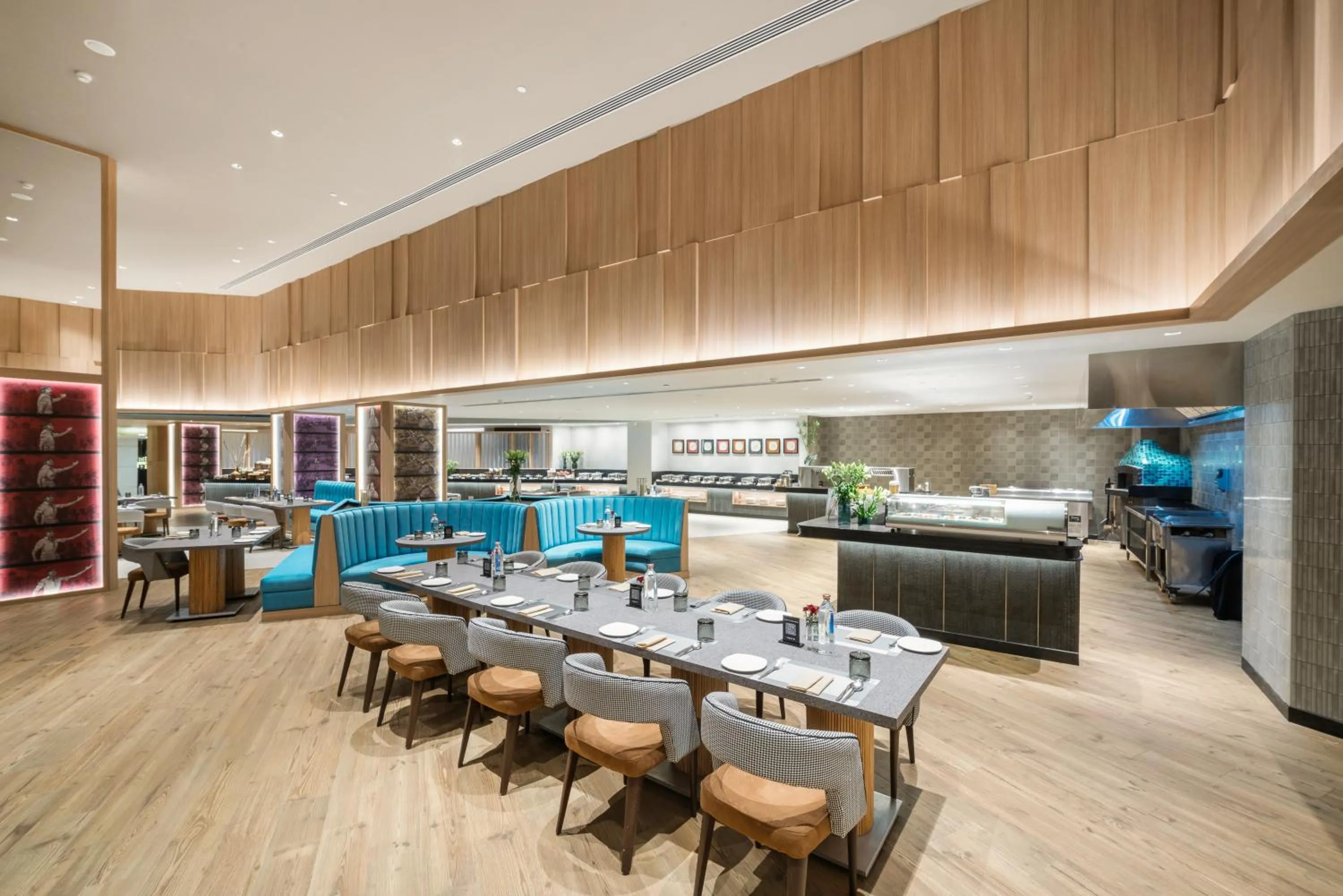 Restaurant/places to eat in The Park Chennai