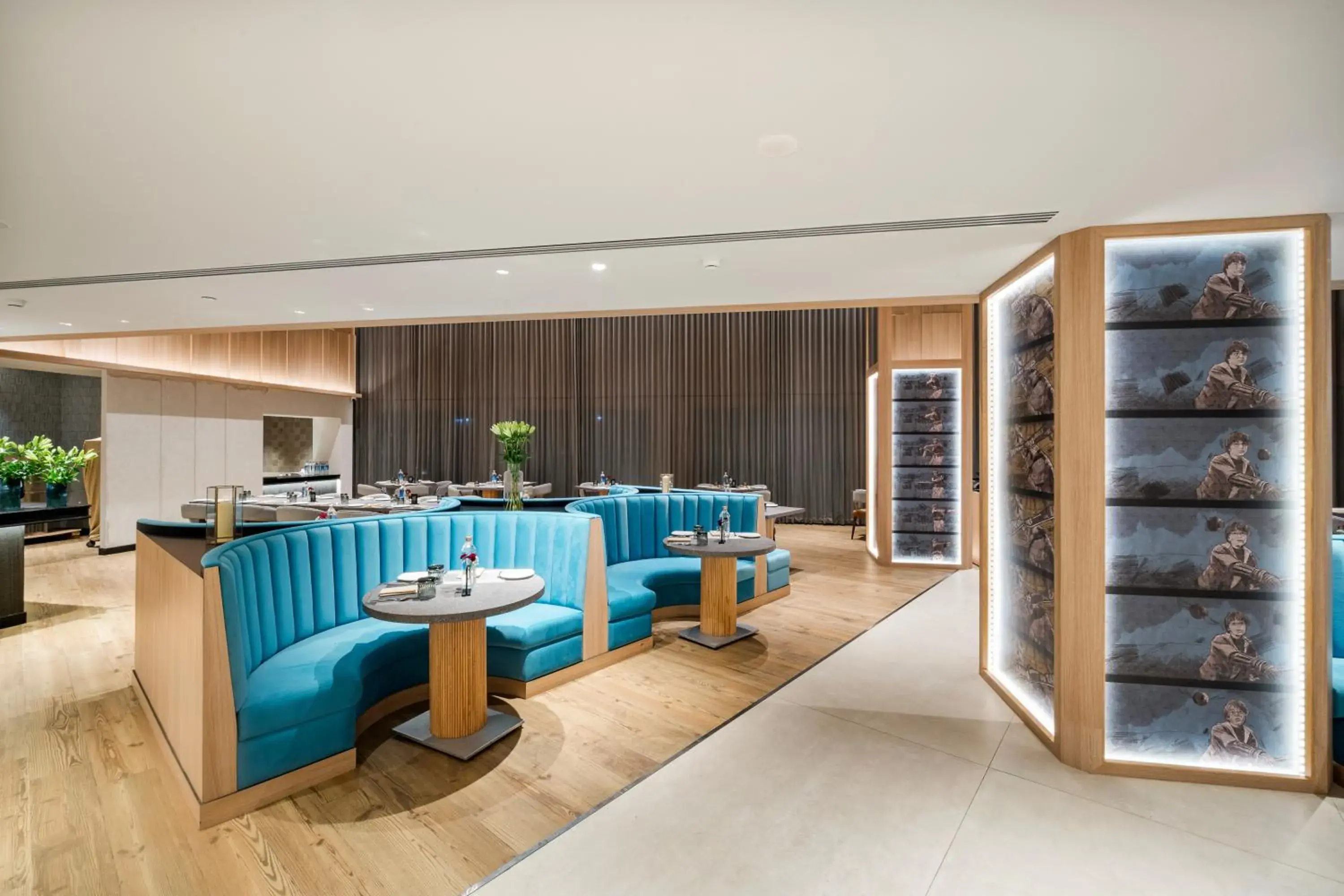 Restaurant/places to eat in The Park Chennai Restaurant/places to eat in The Park Chennai