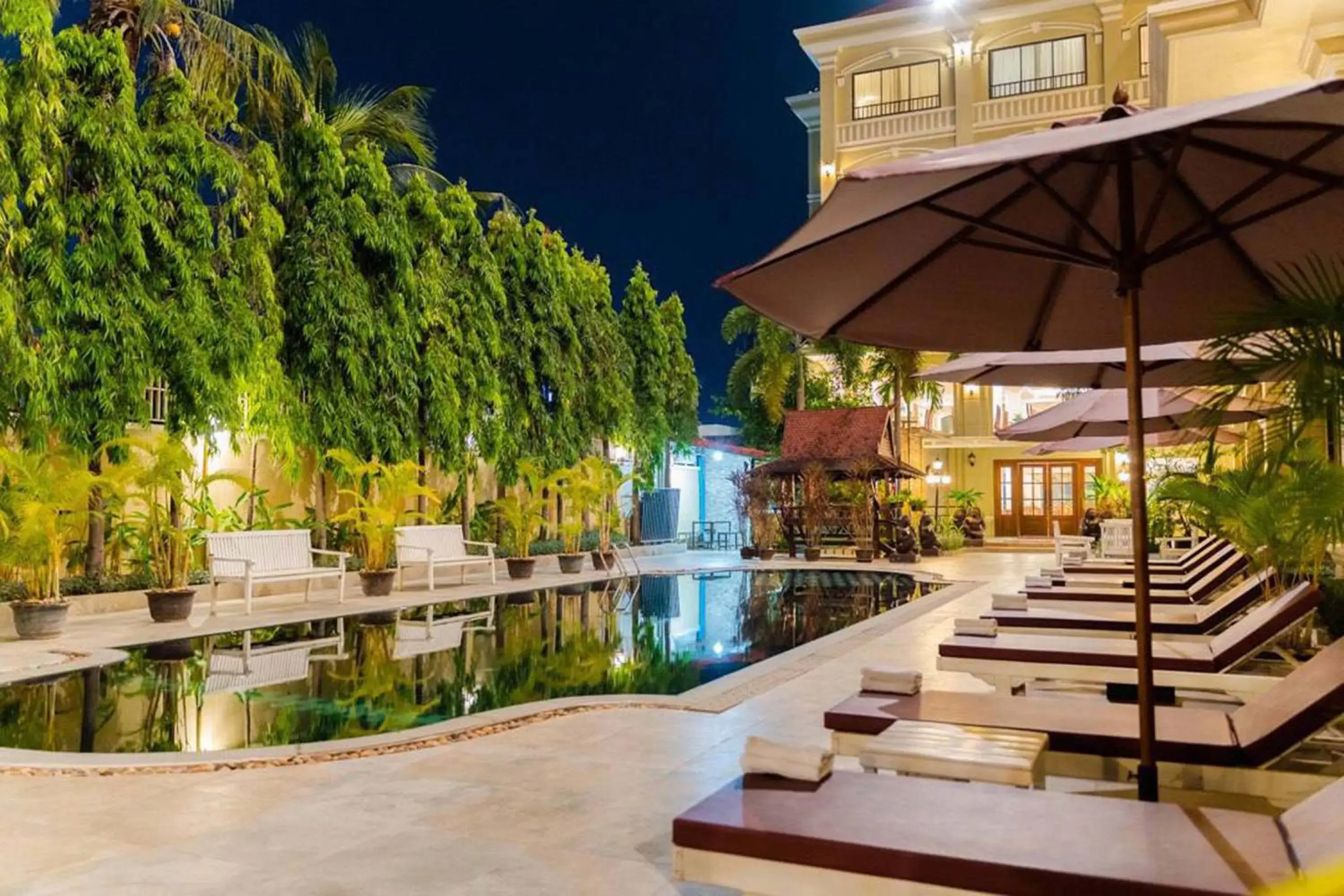 Swimming pool in Monoreach Angkor Hotel Swimming pool in Monoreach Angkor Hotel