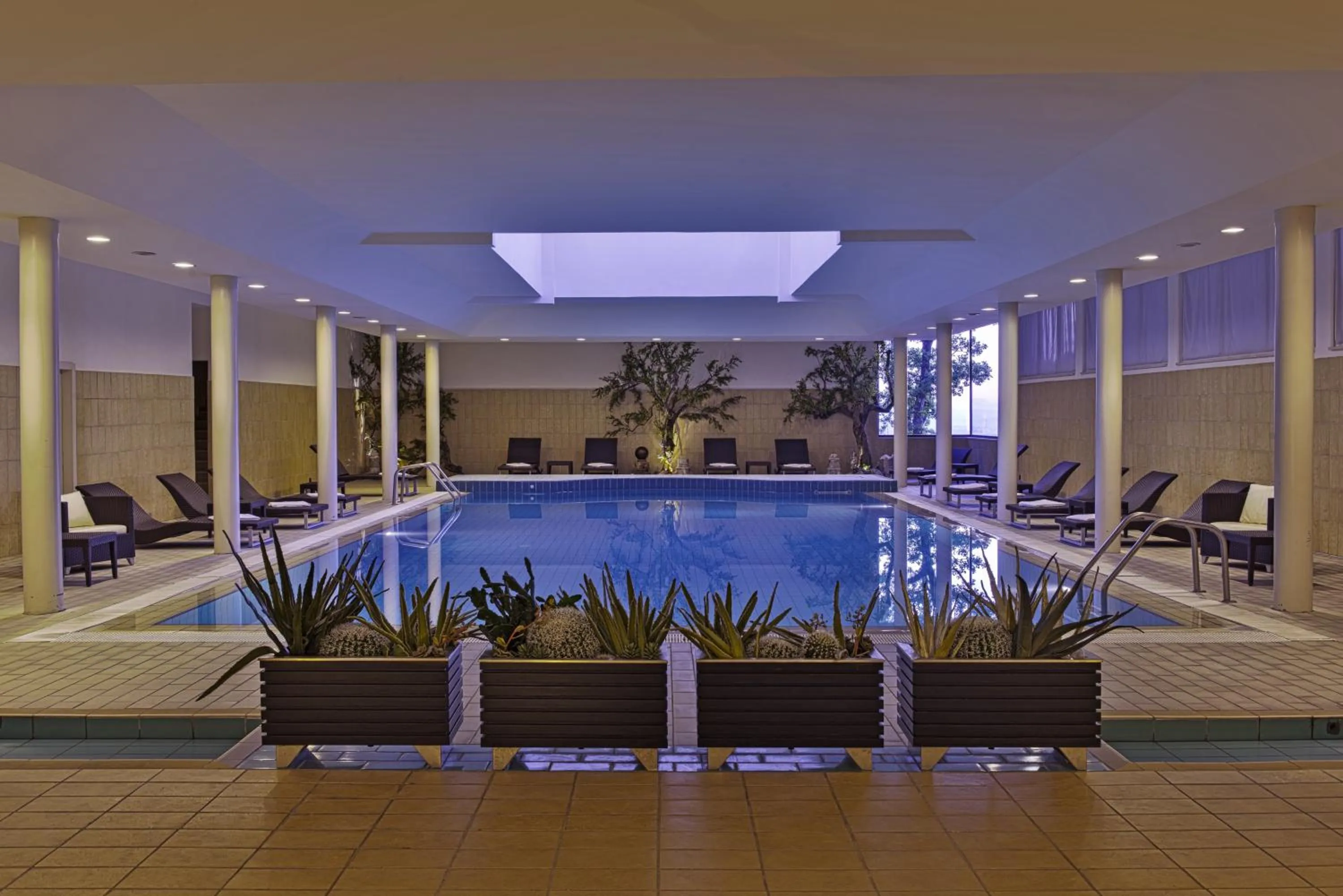 Swimming pool in BV Grand Hotel Assisi