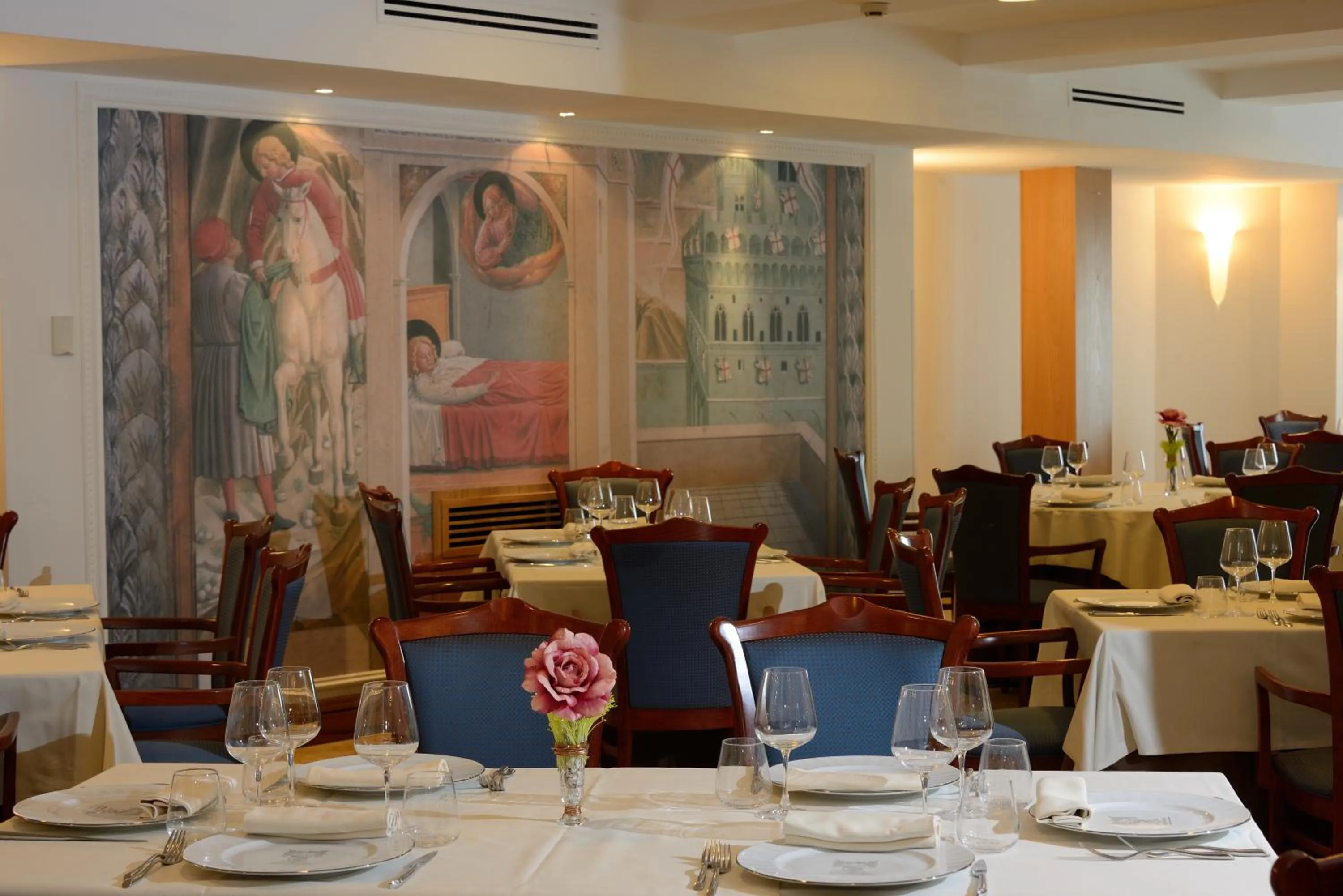 Restaurant/places to eat in BV Grand Hotel Assisi