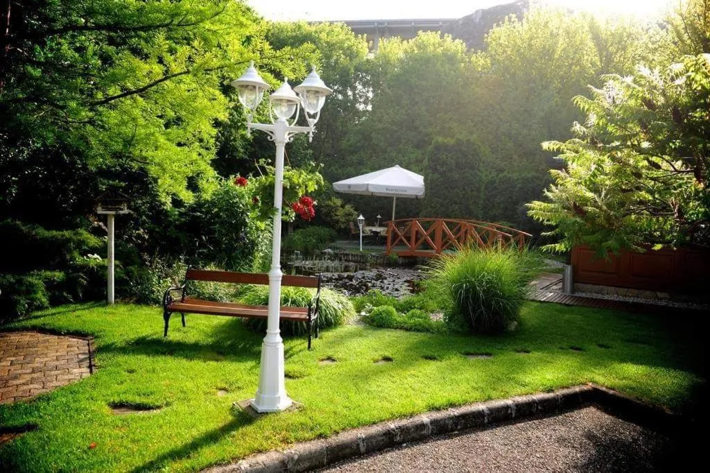 Garden in Villa Medici Hotel & Restaurant