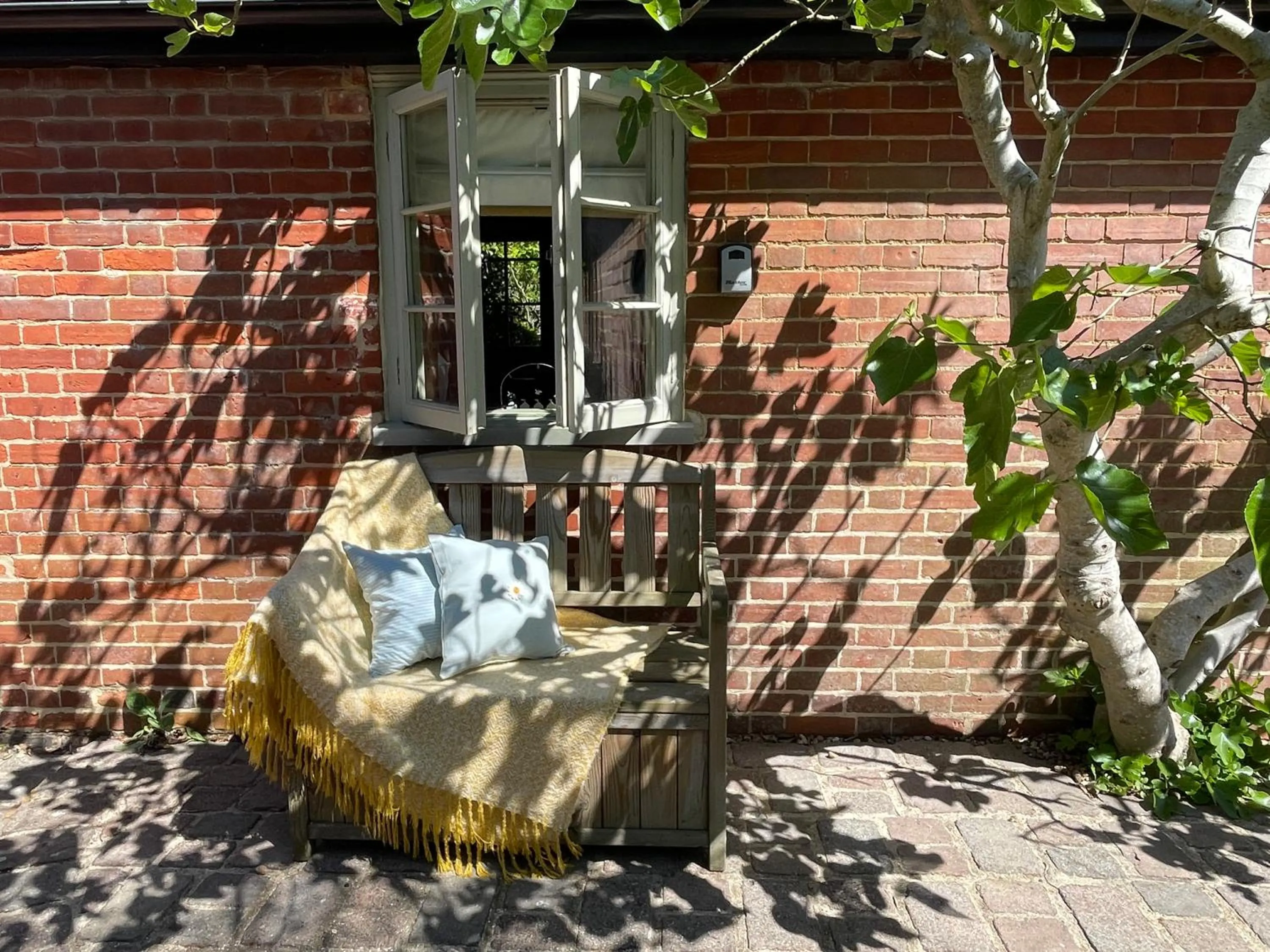 Patio in Dairy Cottage Luxury B&B