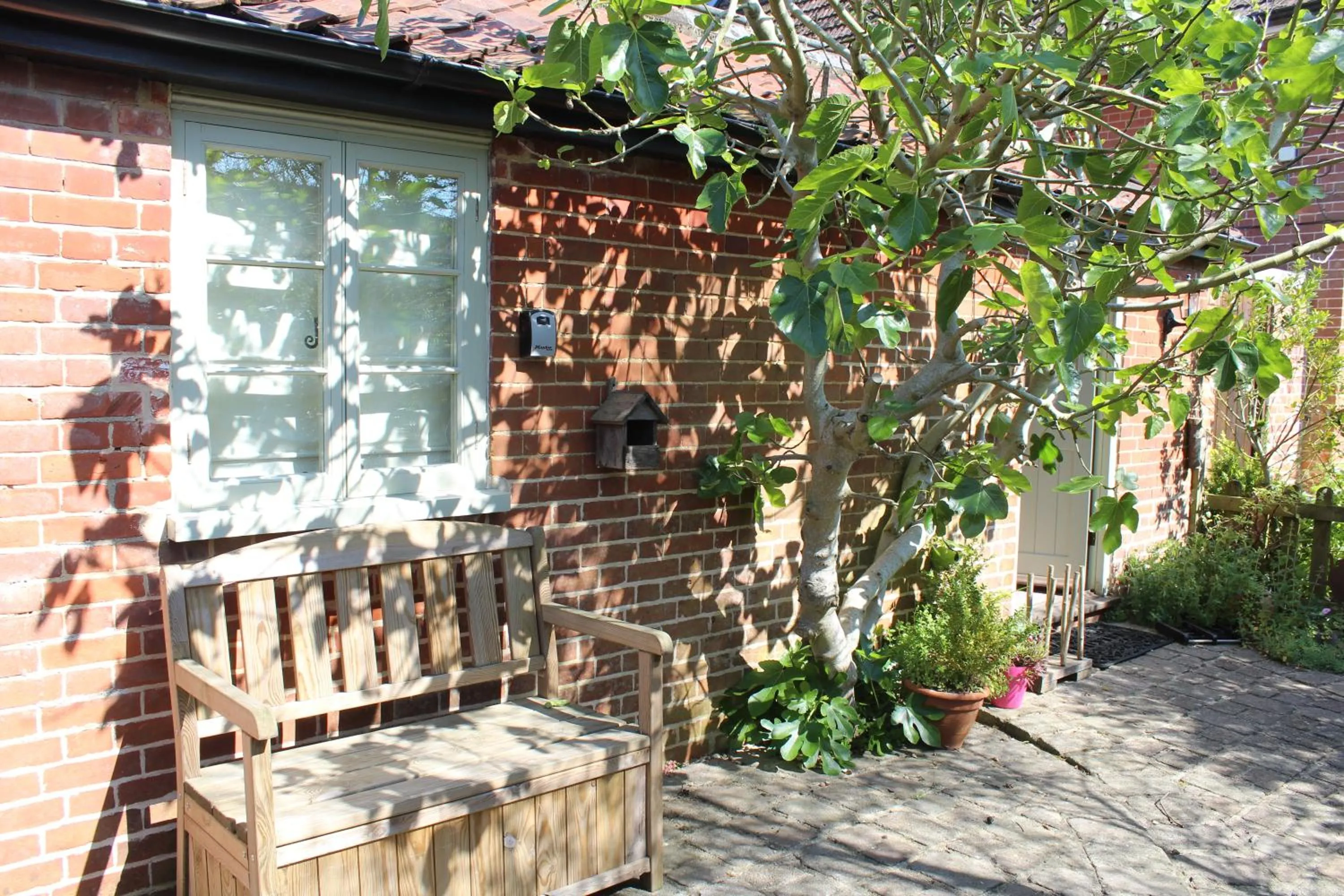 Patio in Dairy Cottage Luxury B&B