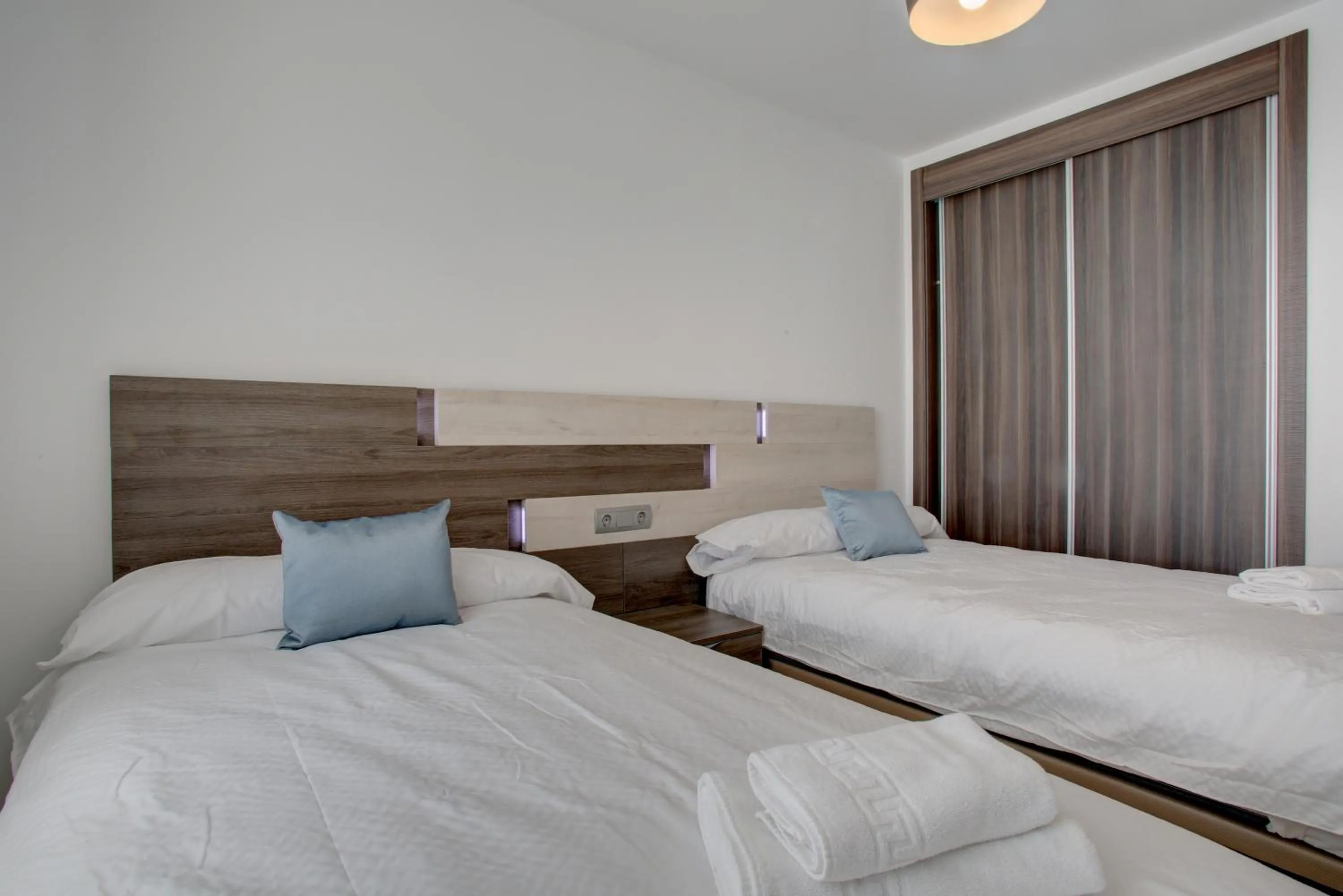 Bedroom, Bed in Aqua Apartments Vento, Marbella