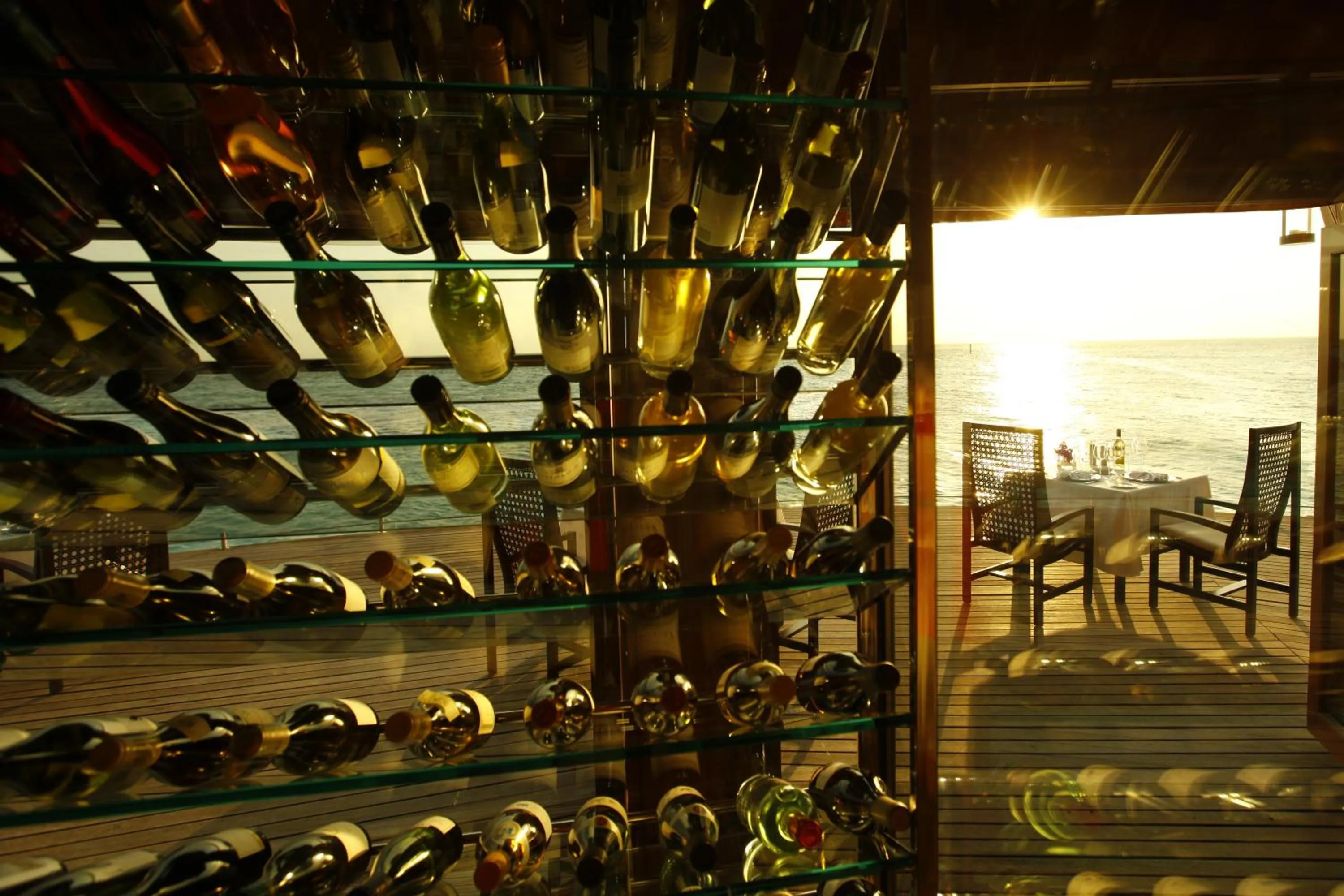 Restaurant/places to eat in Baros Maldives