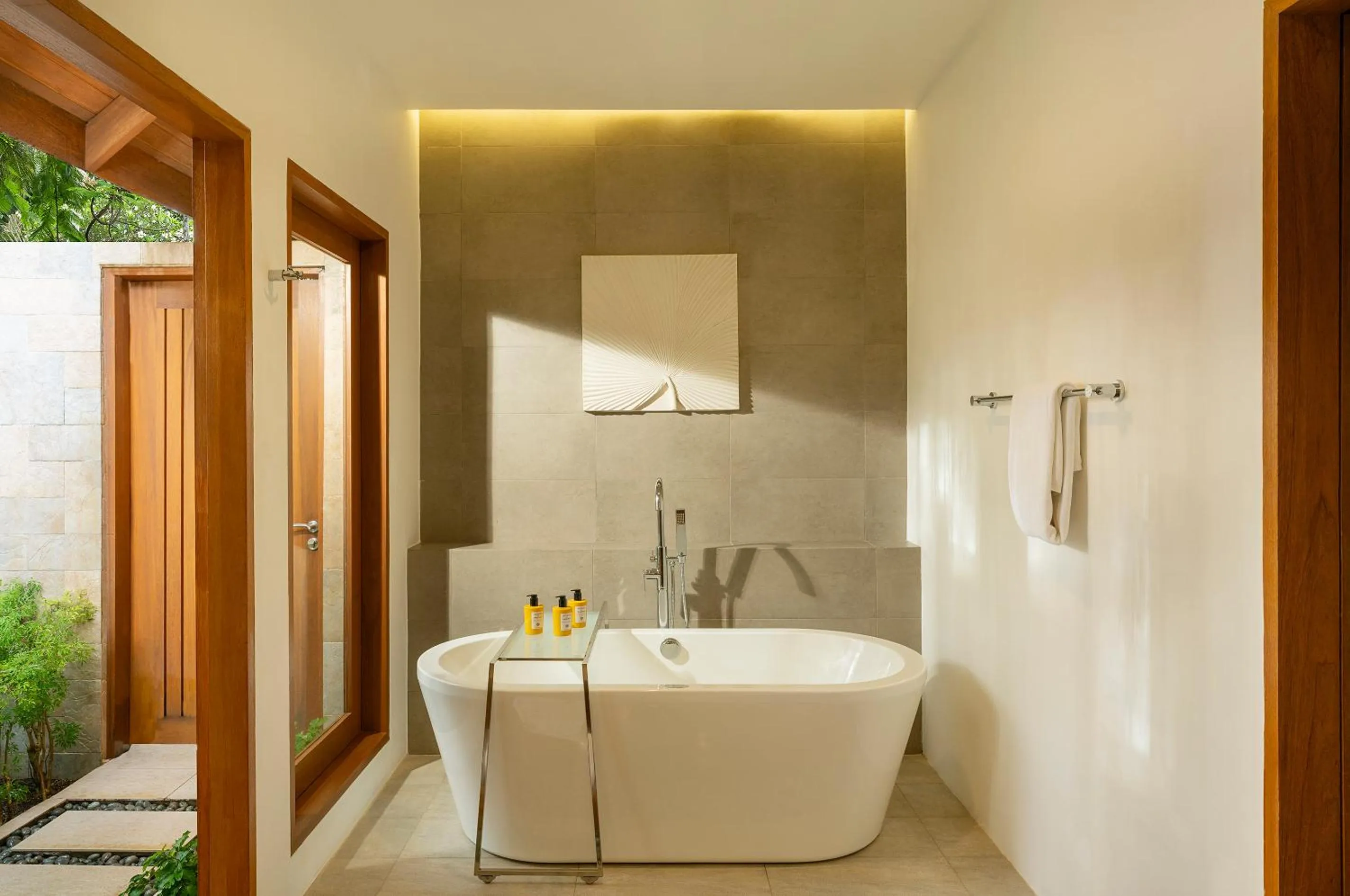 Bath in Baros Maldives