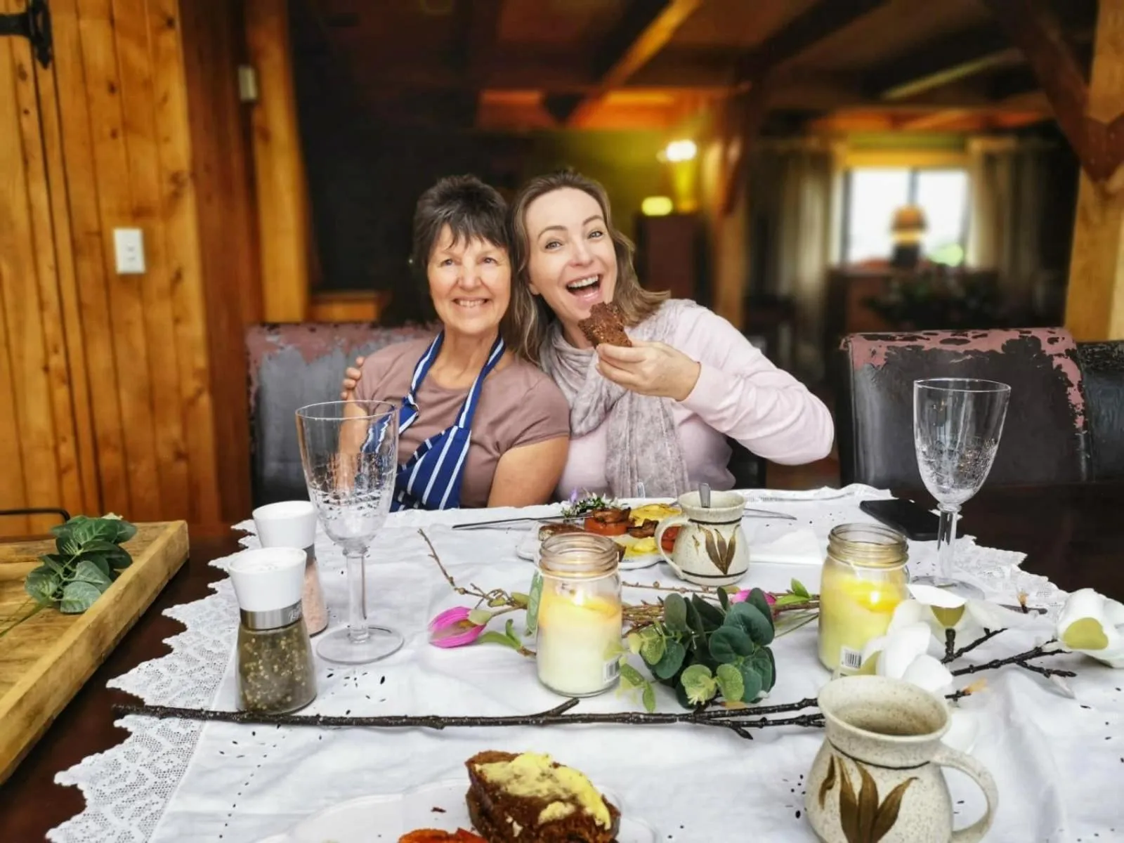 Area and facilities in housewithnonails