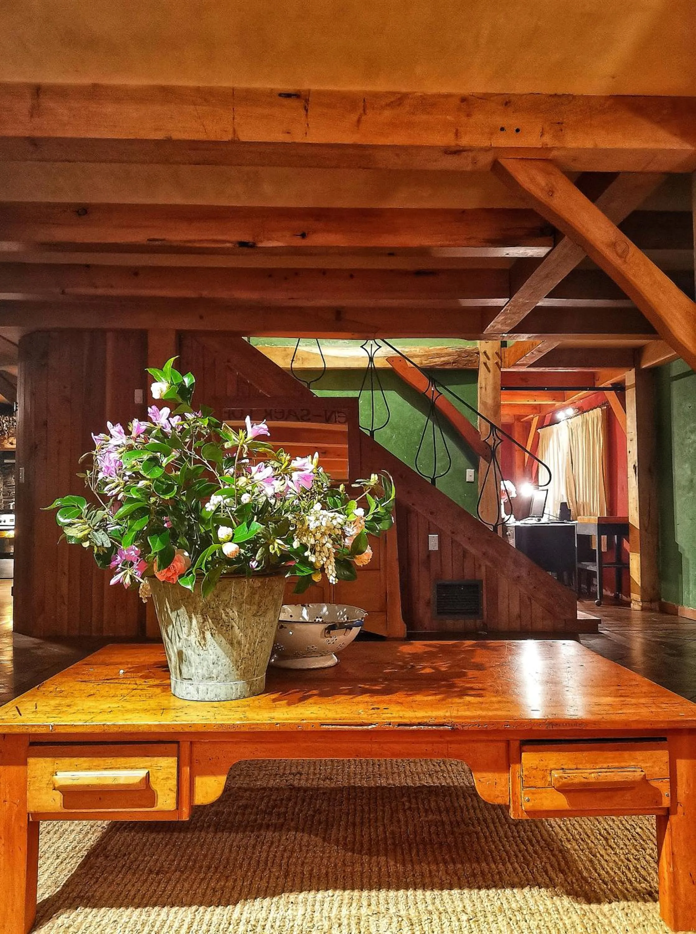 Communal lounge/ TV room in housewithnonails