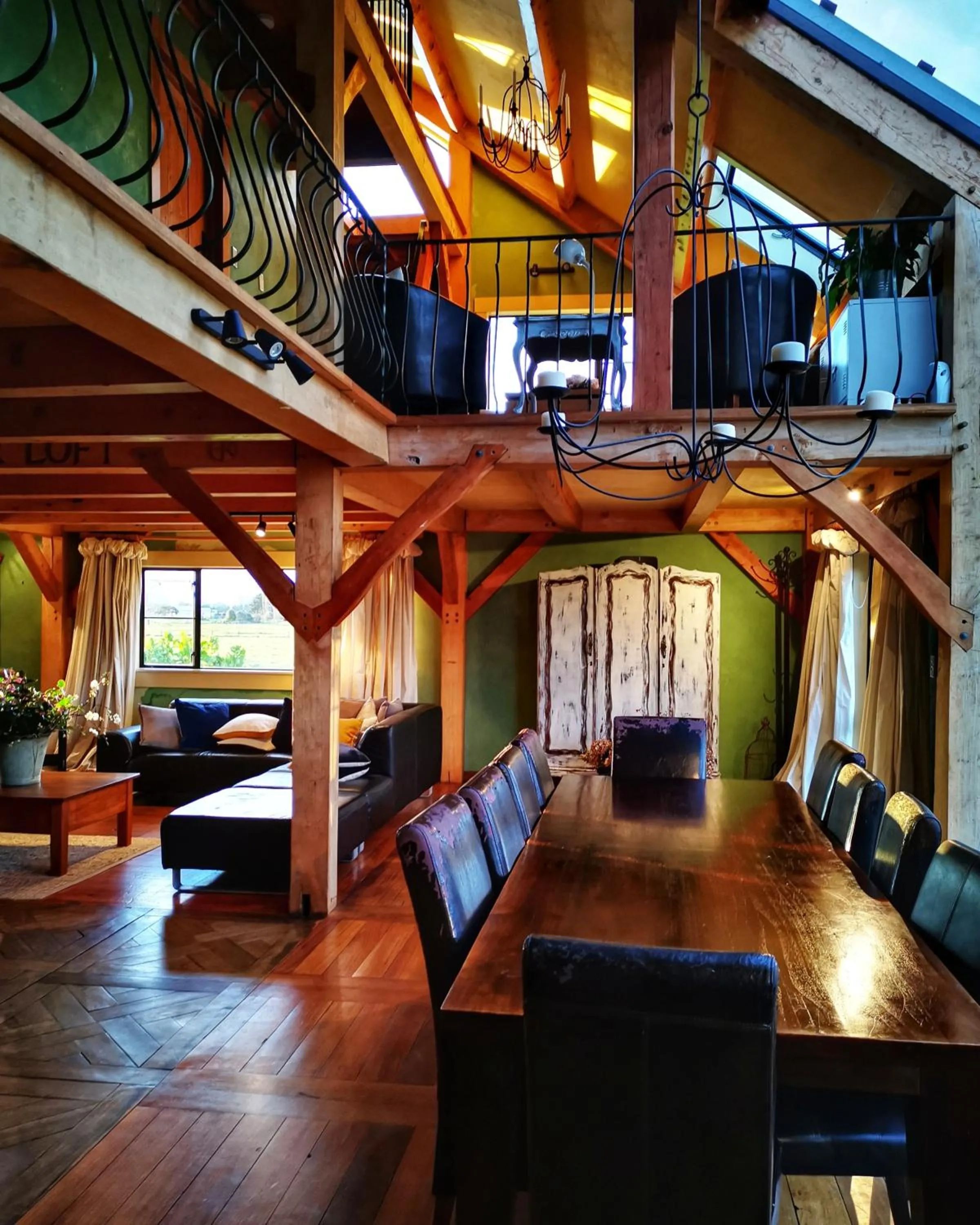 Lobby or reception in housewithnonails