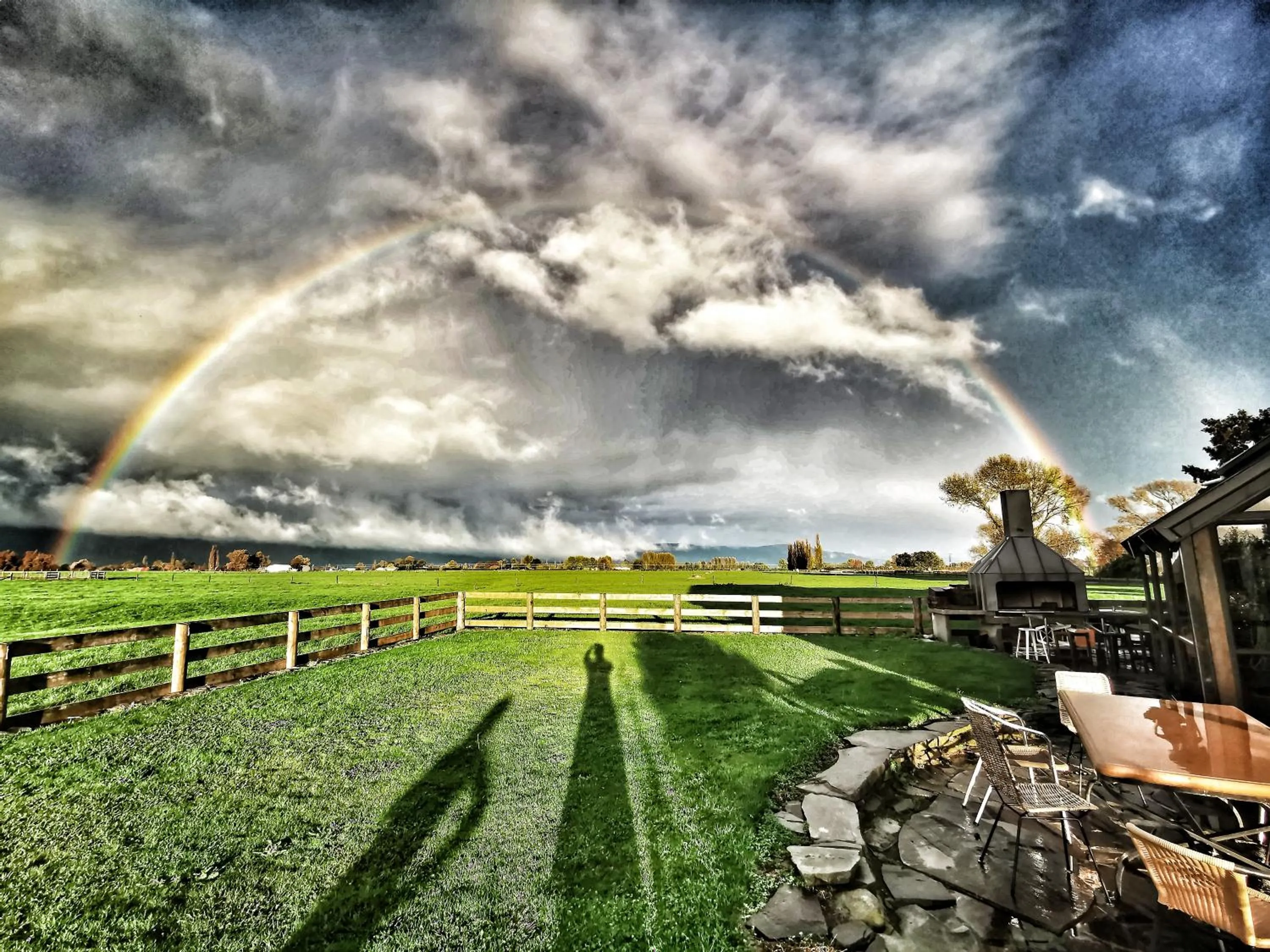 Nearby landmark in housewithnonails