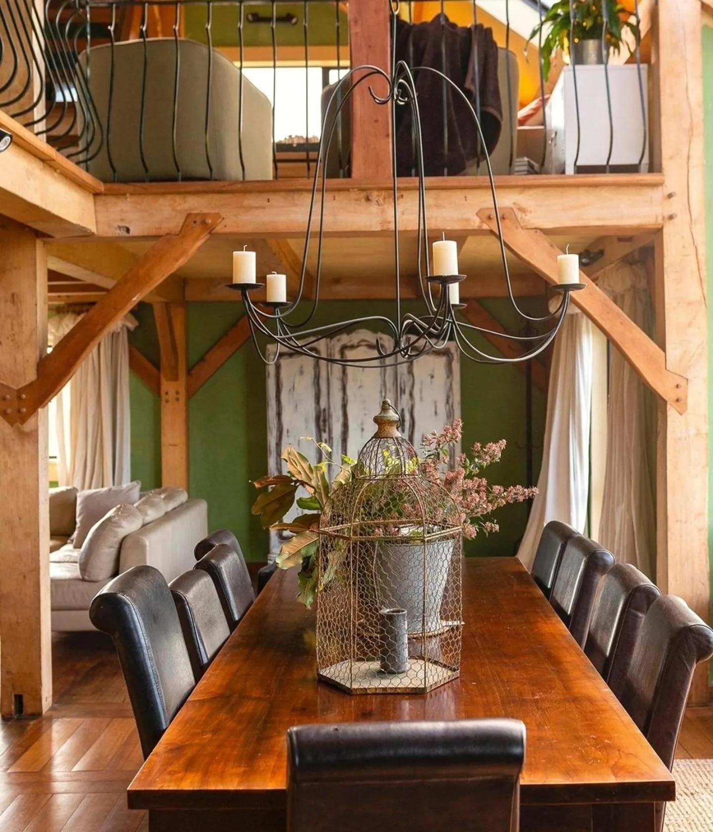 Property building in housewithnonails