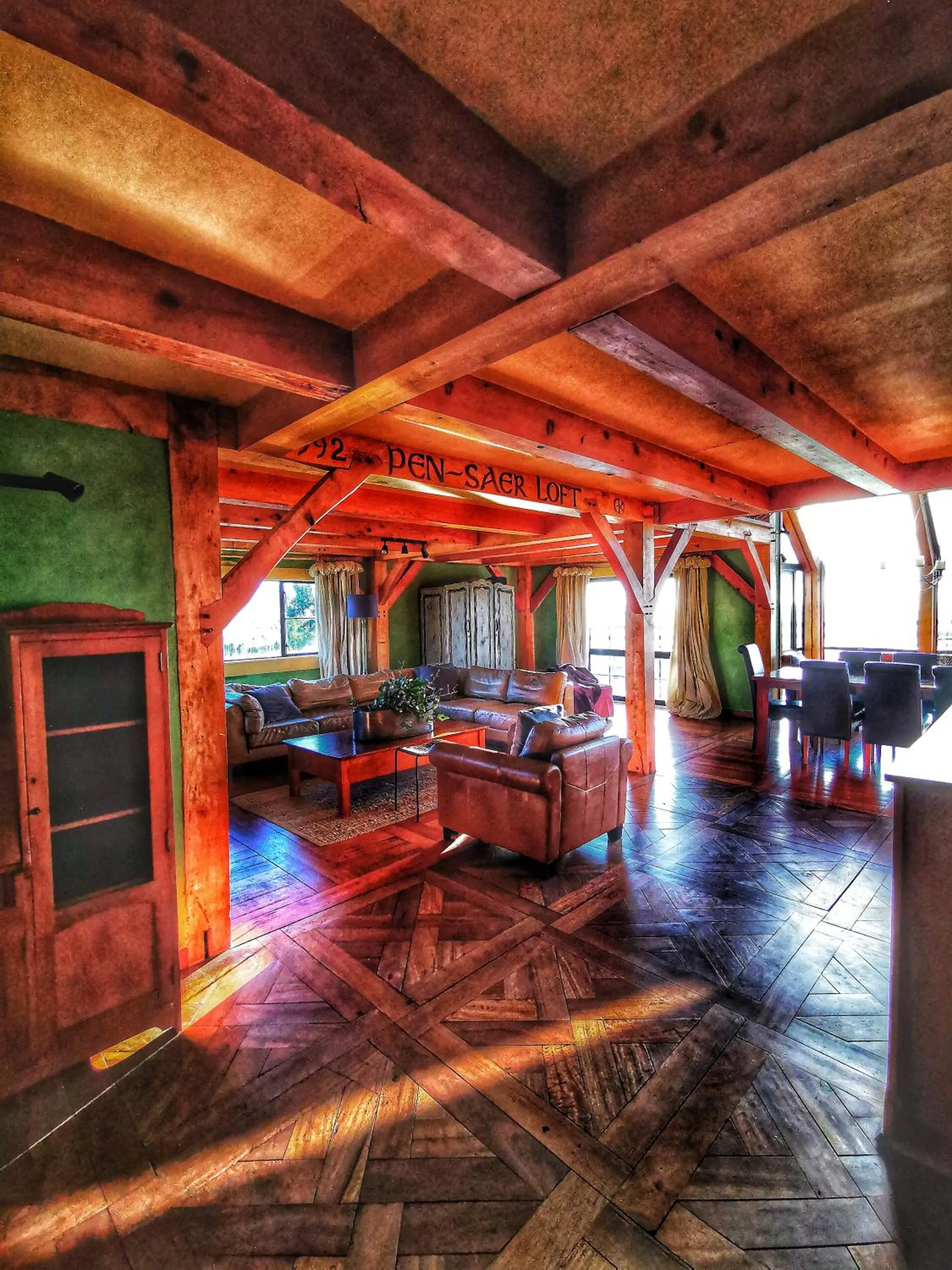 Property building in housewithnonails