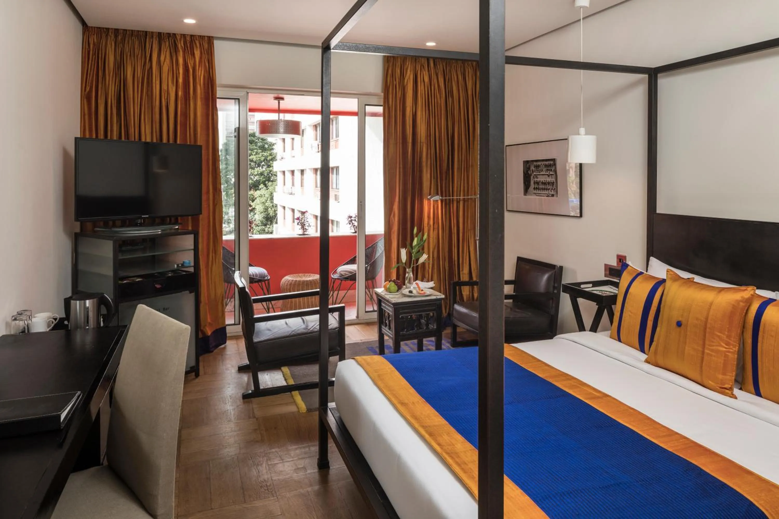 Photo of the whole room, Bed in The Park Bangalore, MG Road