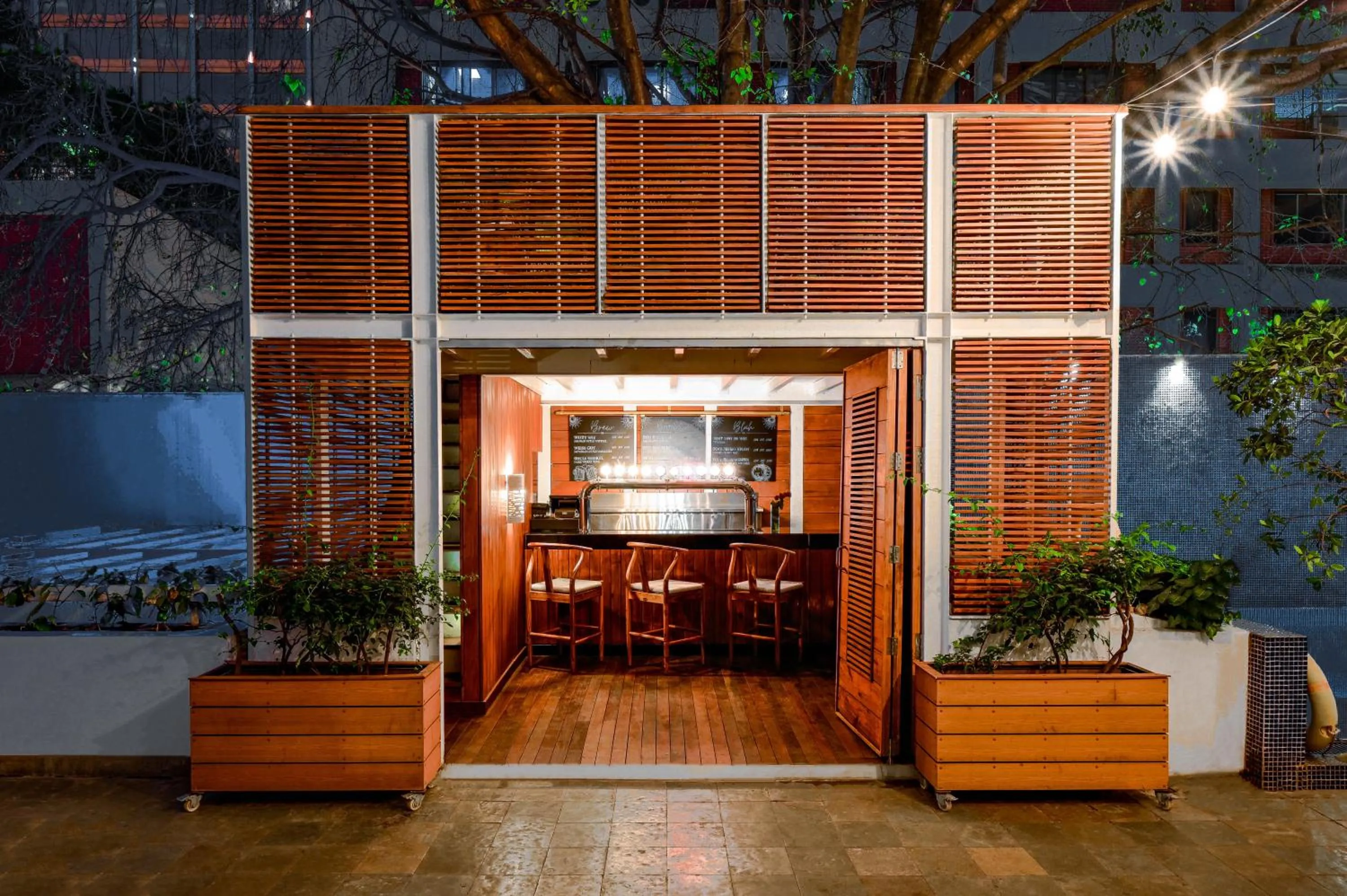 Restaurant/places to eat in The Park Bangalore, MG Road