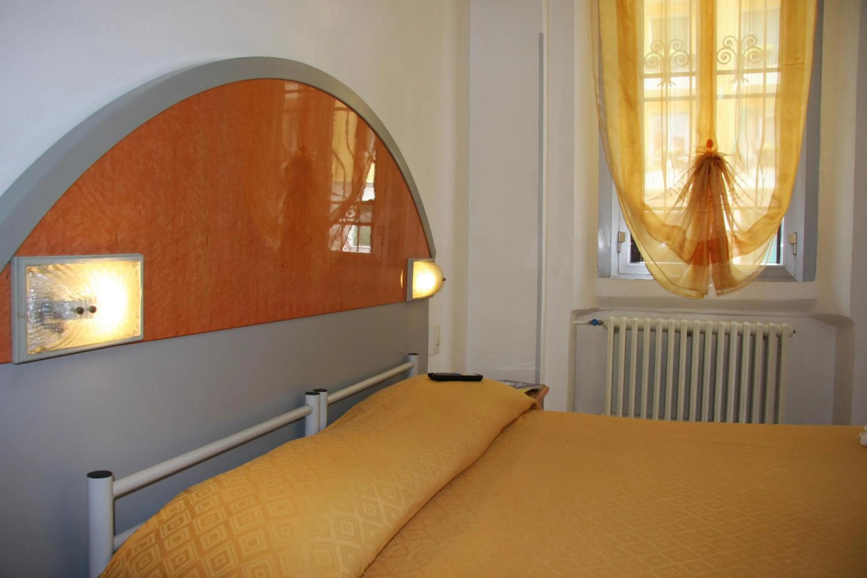 Bed in Hotel Adelchi