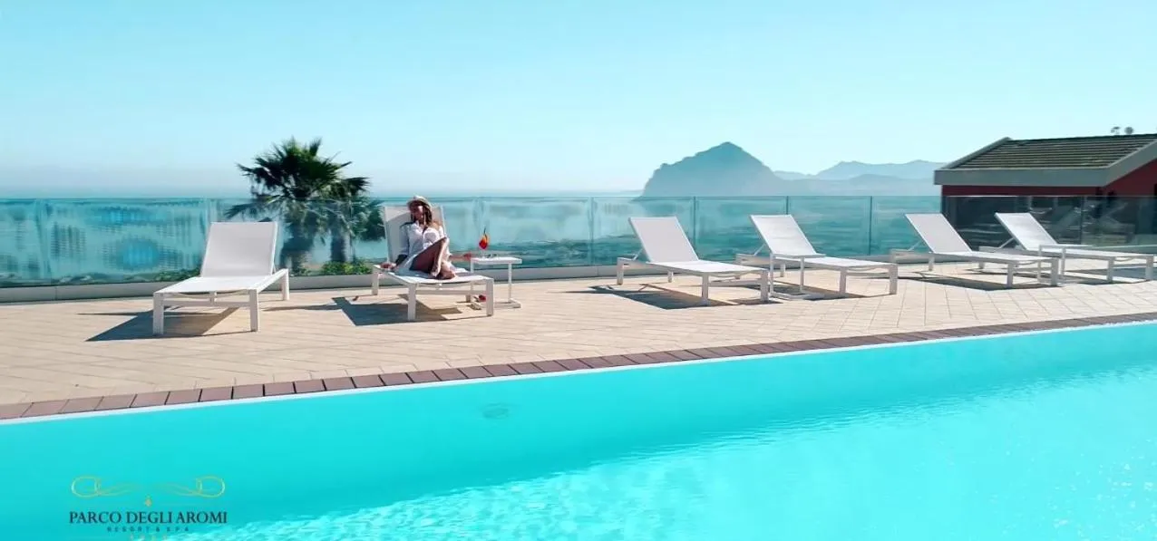 Swimming pool in Hotel Parco Degli Aromi Resort & SPA